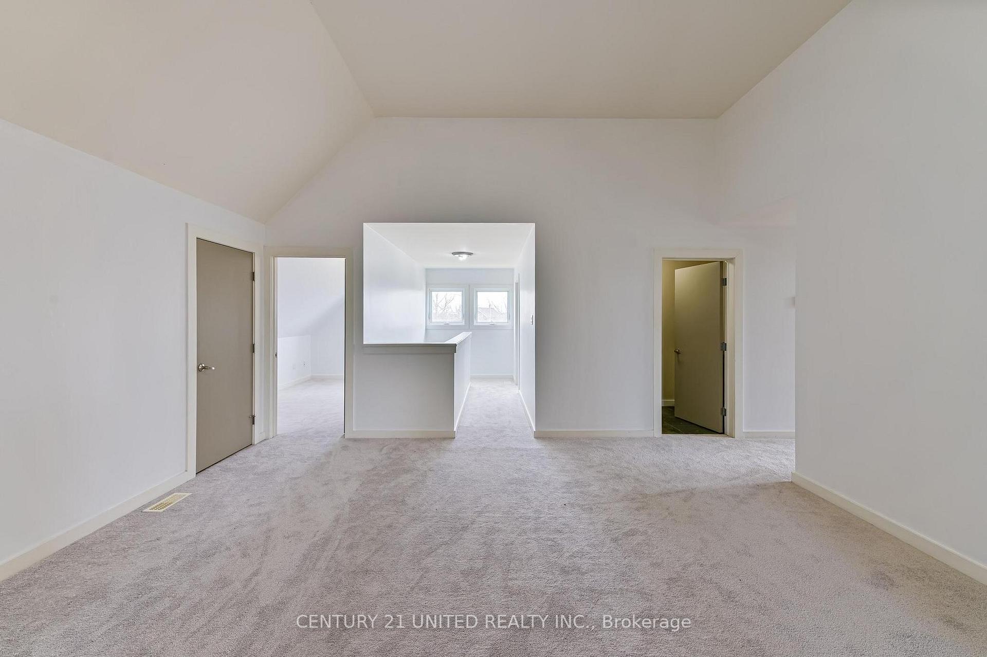 Photo 31 of 590 Maniece Avenue, Peterborough, Ashburnham Ward 4 — HOMEH