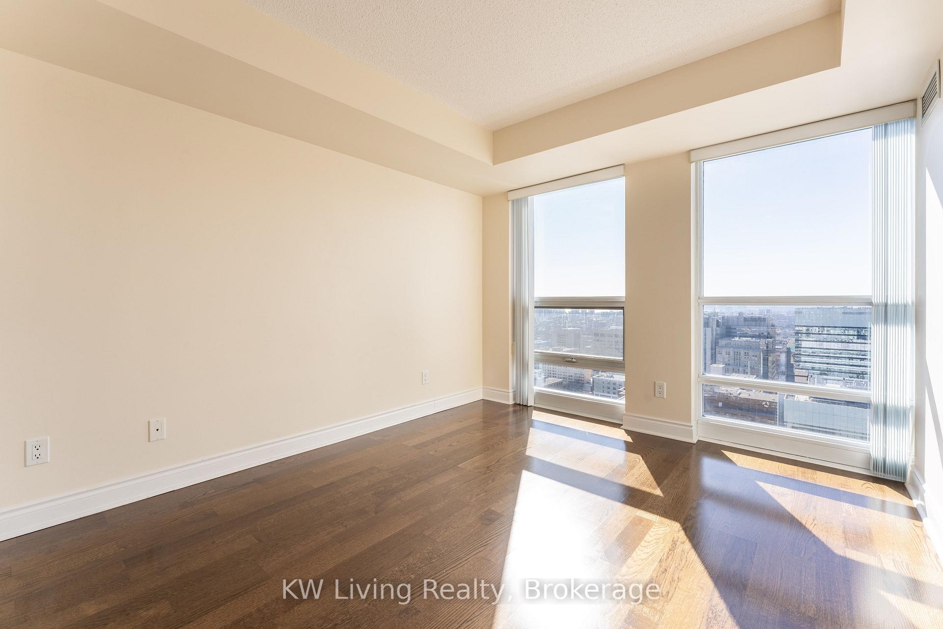 Photo 7 of Unit 4009, 763 Bay Street, Toronto, Bay Street Corridor — HOMEH