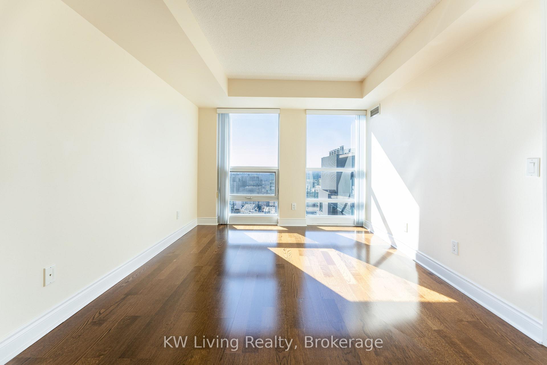 Photo 8 of Unit 4009, 763 Bay Street, Toronto, Bay Street Corridor — HOMEH