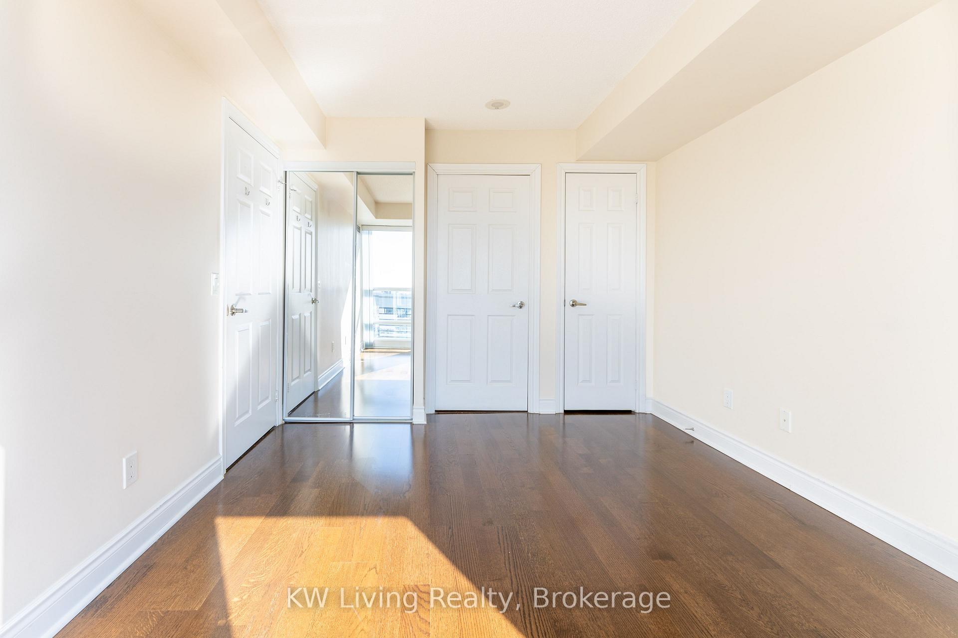 Photo 9 of Unit 4009, 763 Bay Street, Toronto, Bay Street Corridor — HOMEH