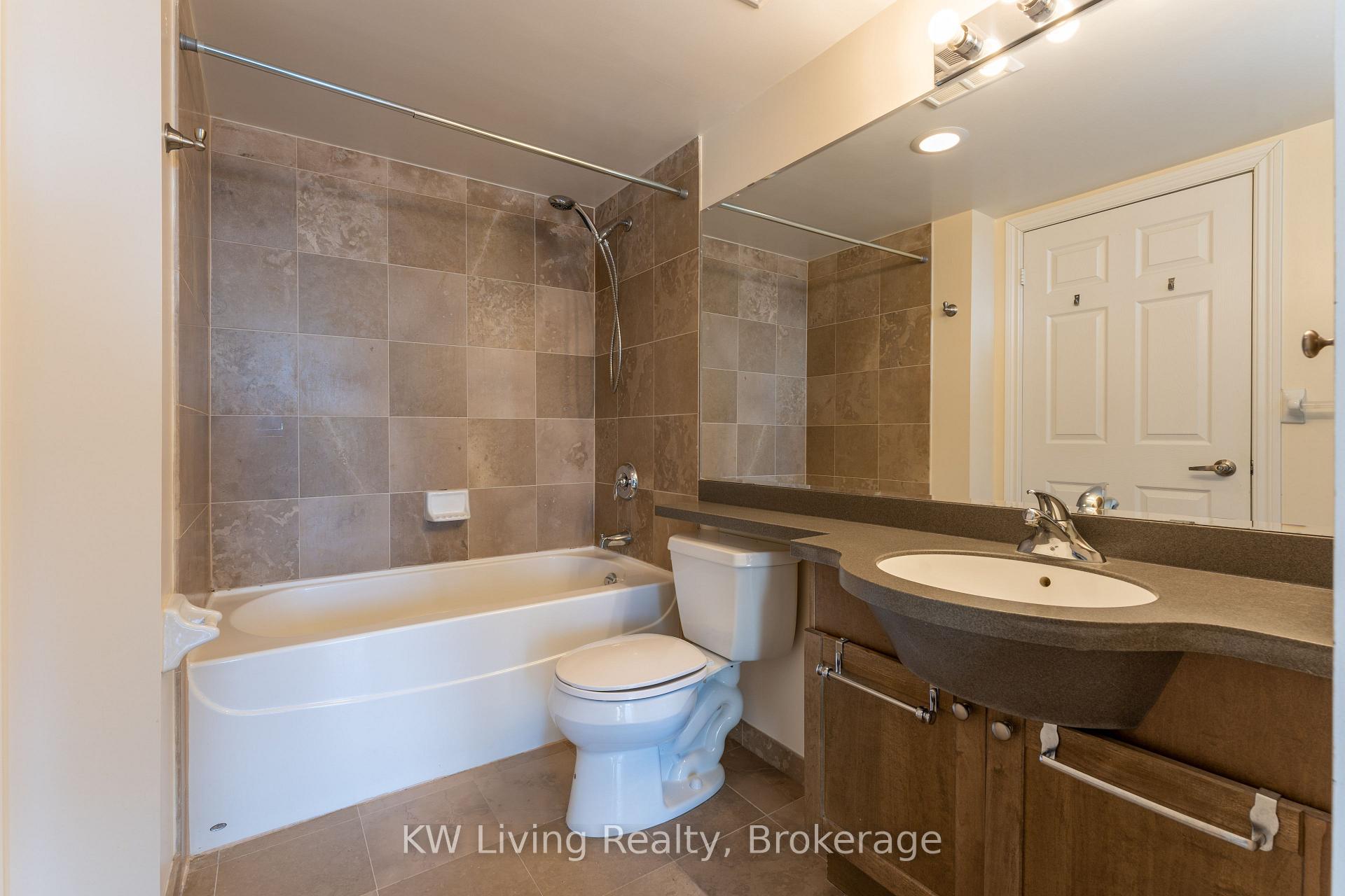 Photo 12 of Unit 4009, 763 Bay Street, Toronto, Bay Street Corridor — HOMEH