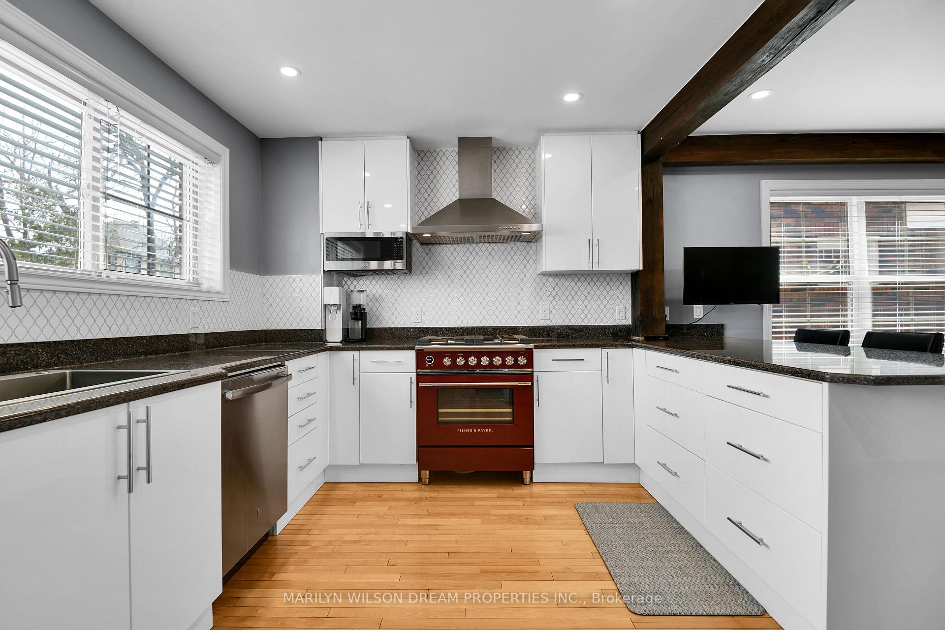 Photo 14 of 39 Lambton Avenue, Ottawa, Lindenlea — HOMEH