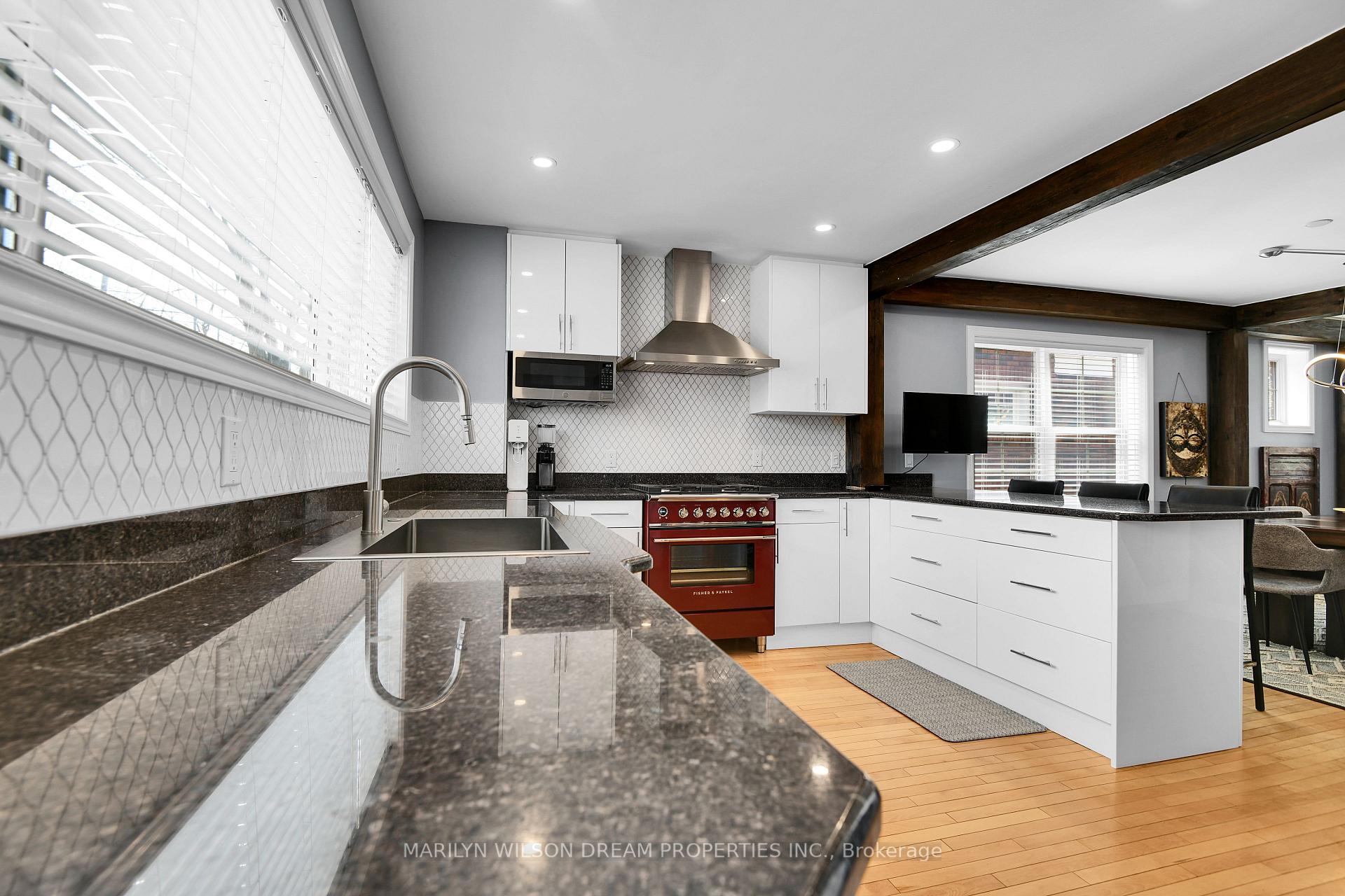 Photo 15 of 39 Lambton Avenue, Ottawa, Lindenlea — HOMEH