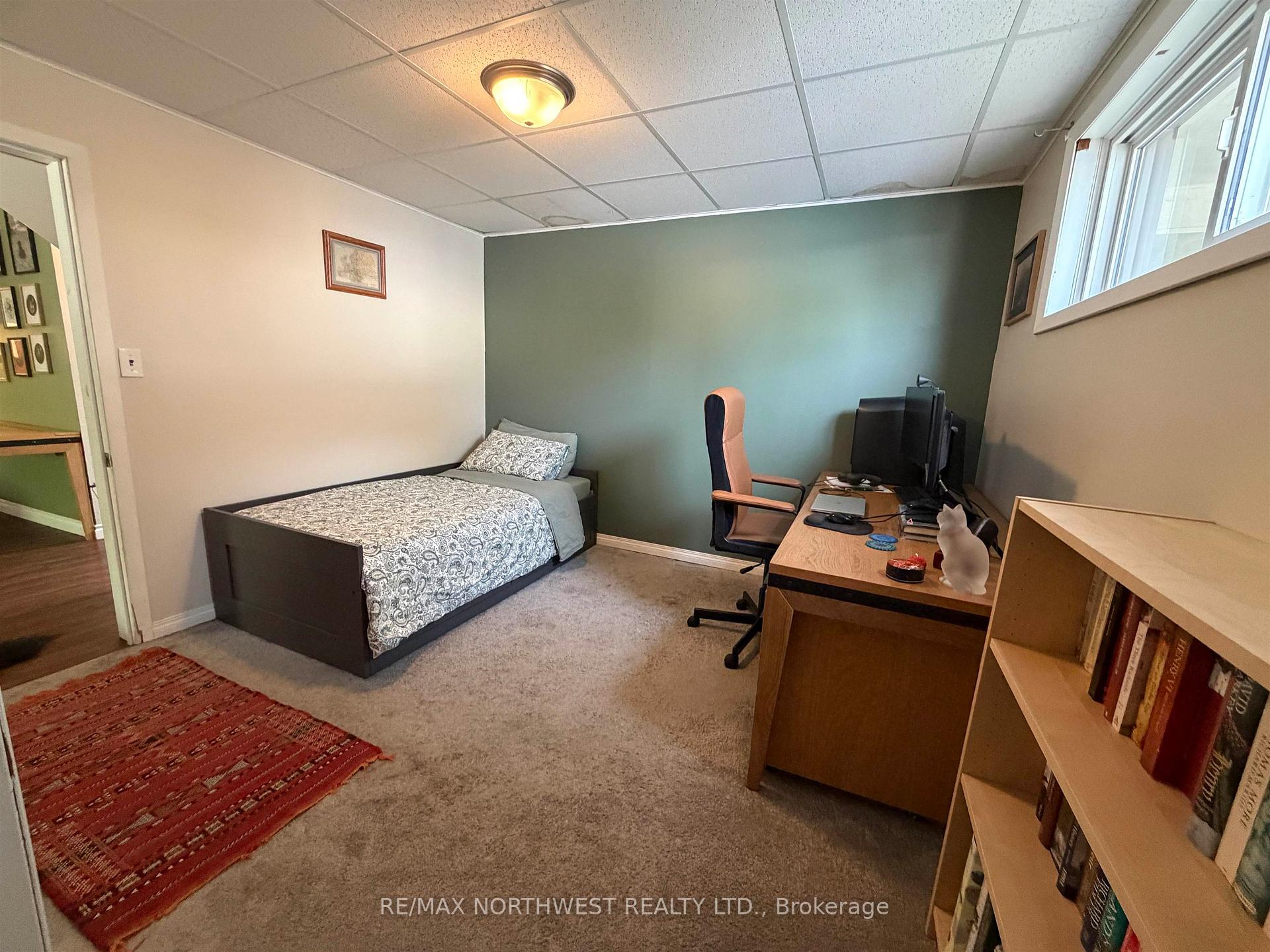 Photo 14 of 320 Tenth Street, Kenora, Keewatin — HOMEH