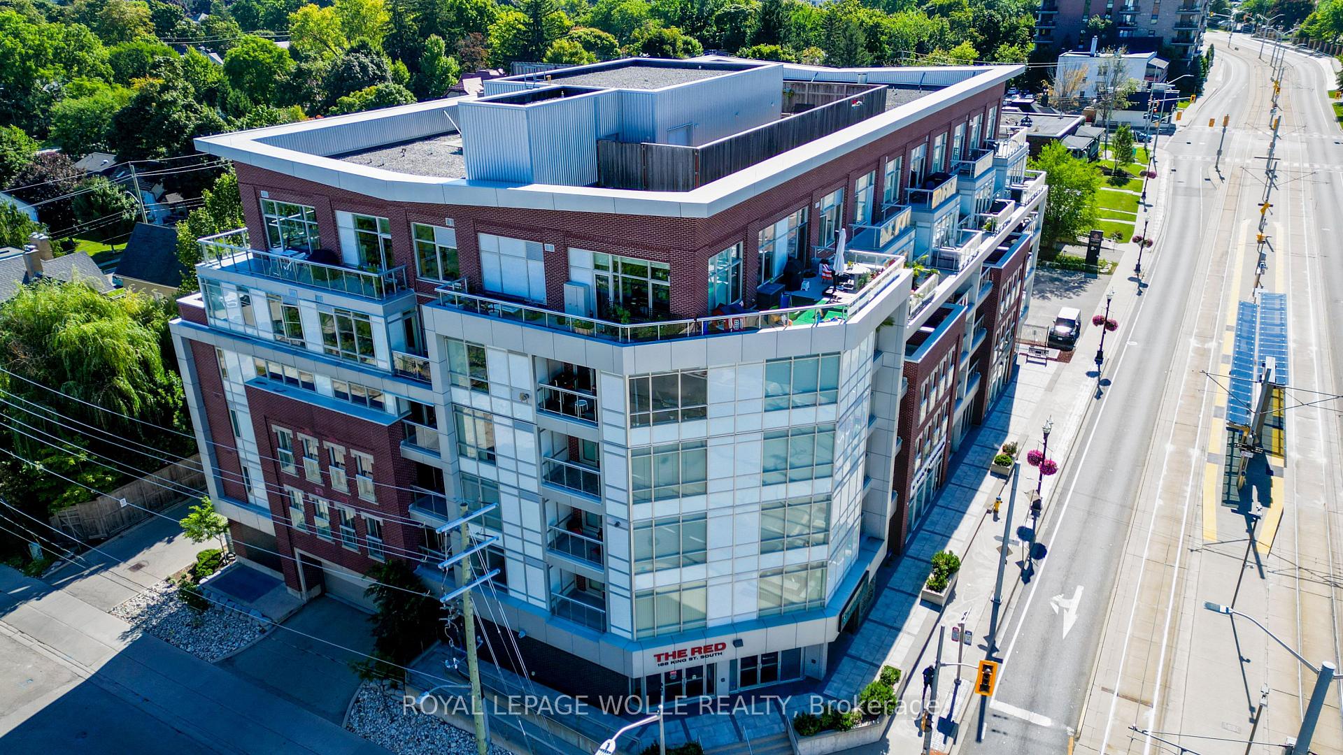 Photo of Unit 413, 188 King Street S