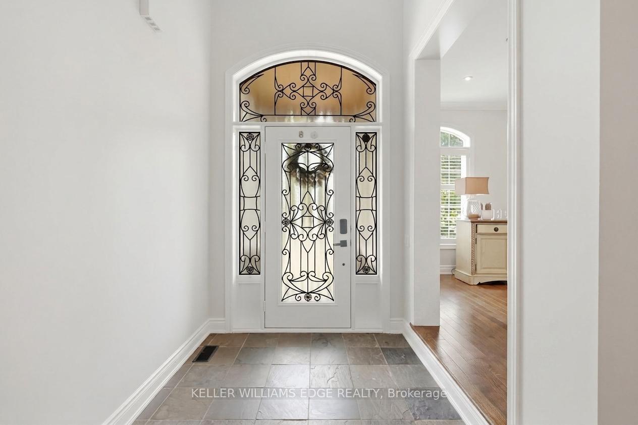 Photo 4 of 3256 Raspberry Bush Trail, Oakville, Bronte — HOMEH