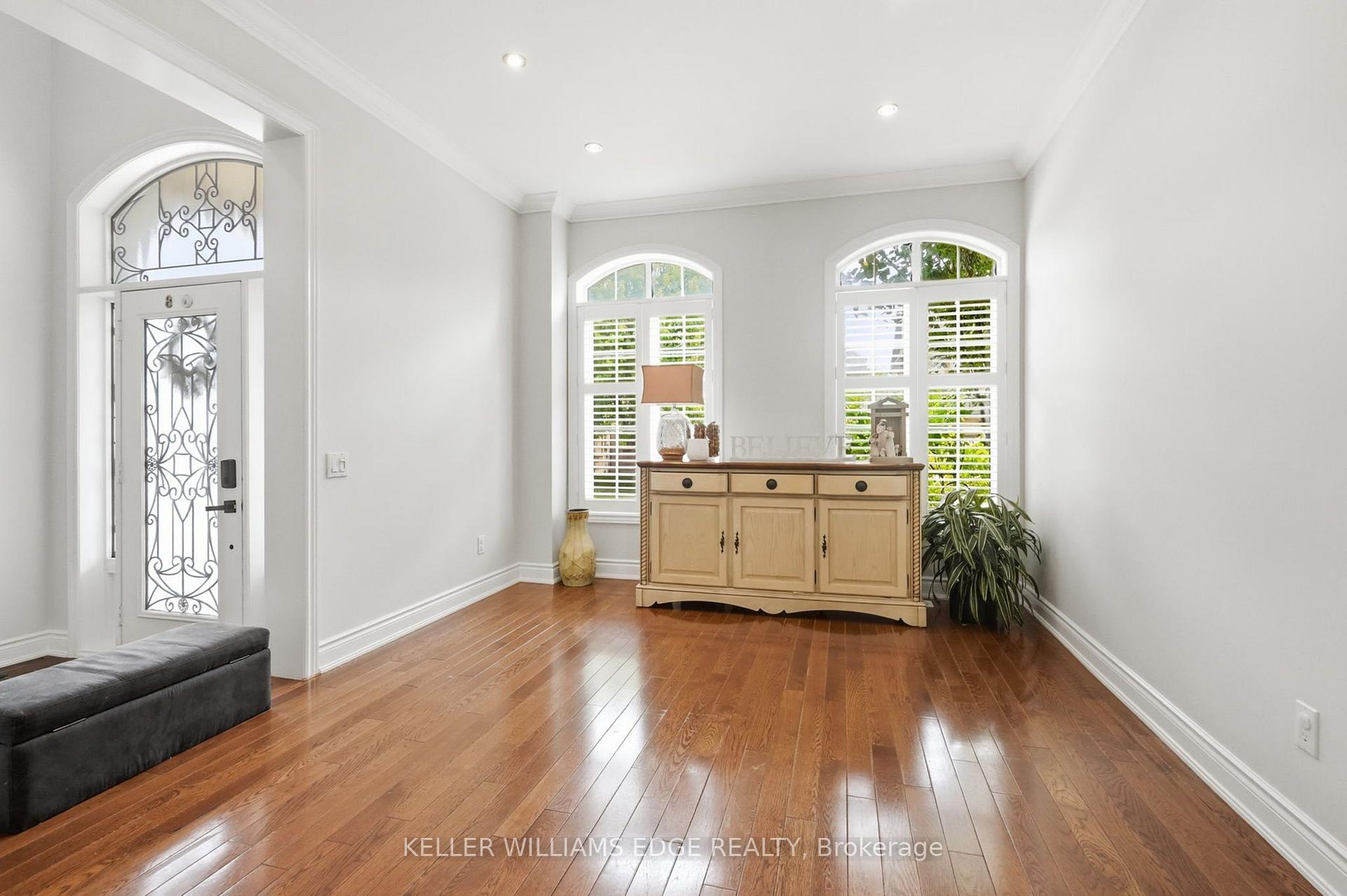 Photo 7 of 3256 Raspberry Bush Trail, Oakville, Bronte — HOMEH