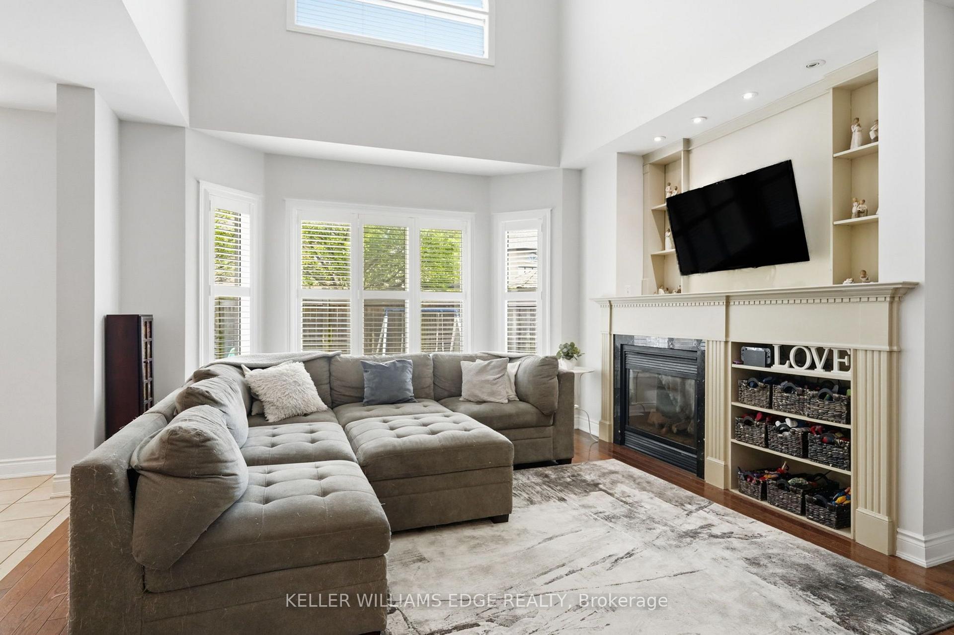 Photo 16 of 3256 Raspberry Bush Trail, Oakville, Bronte — HOMEH