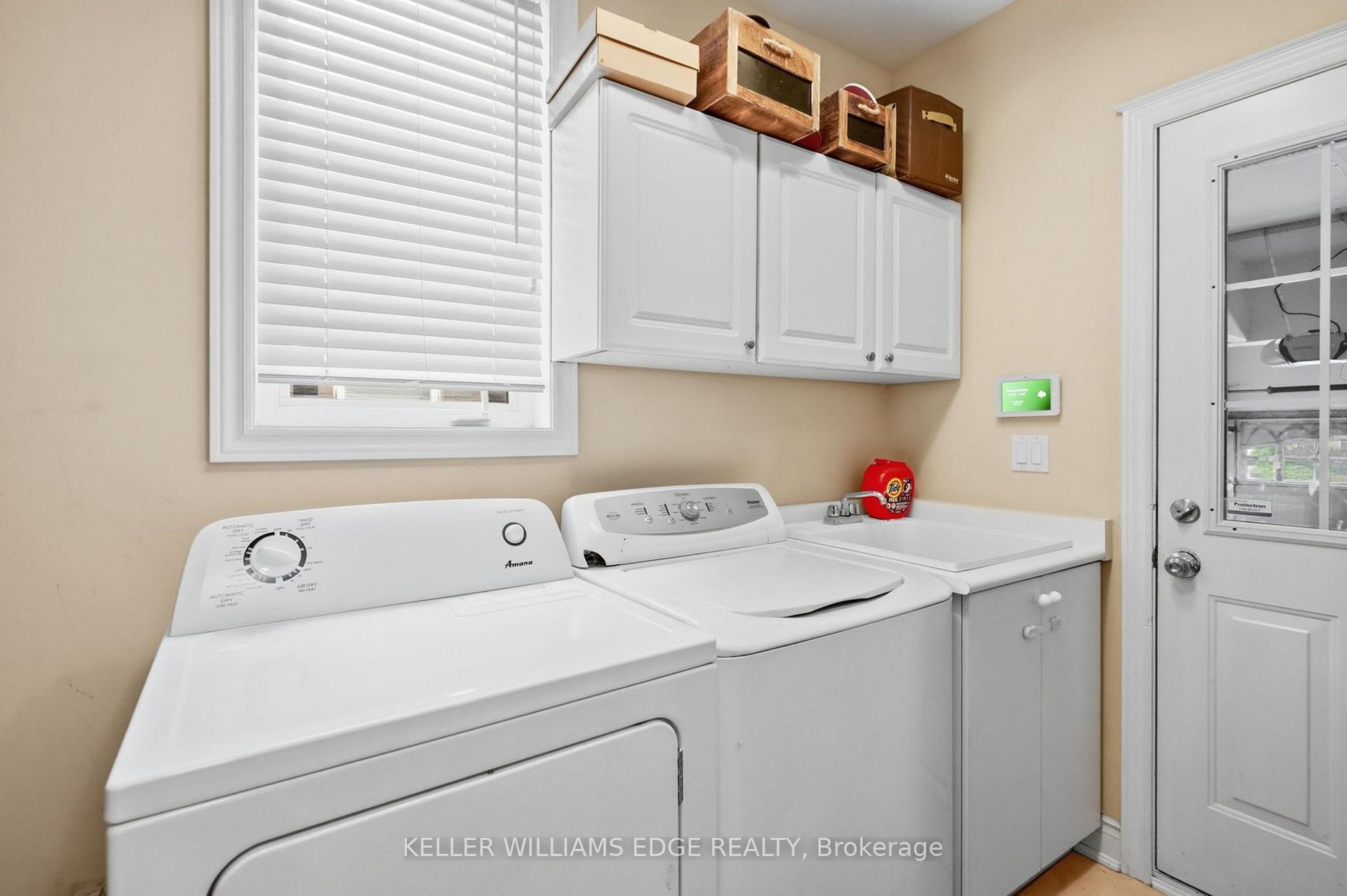 Photo 23 of 3256 Raspberry Bush Trail, Oakville, Bronte — HOMEH