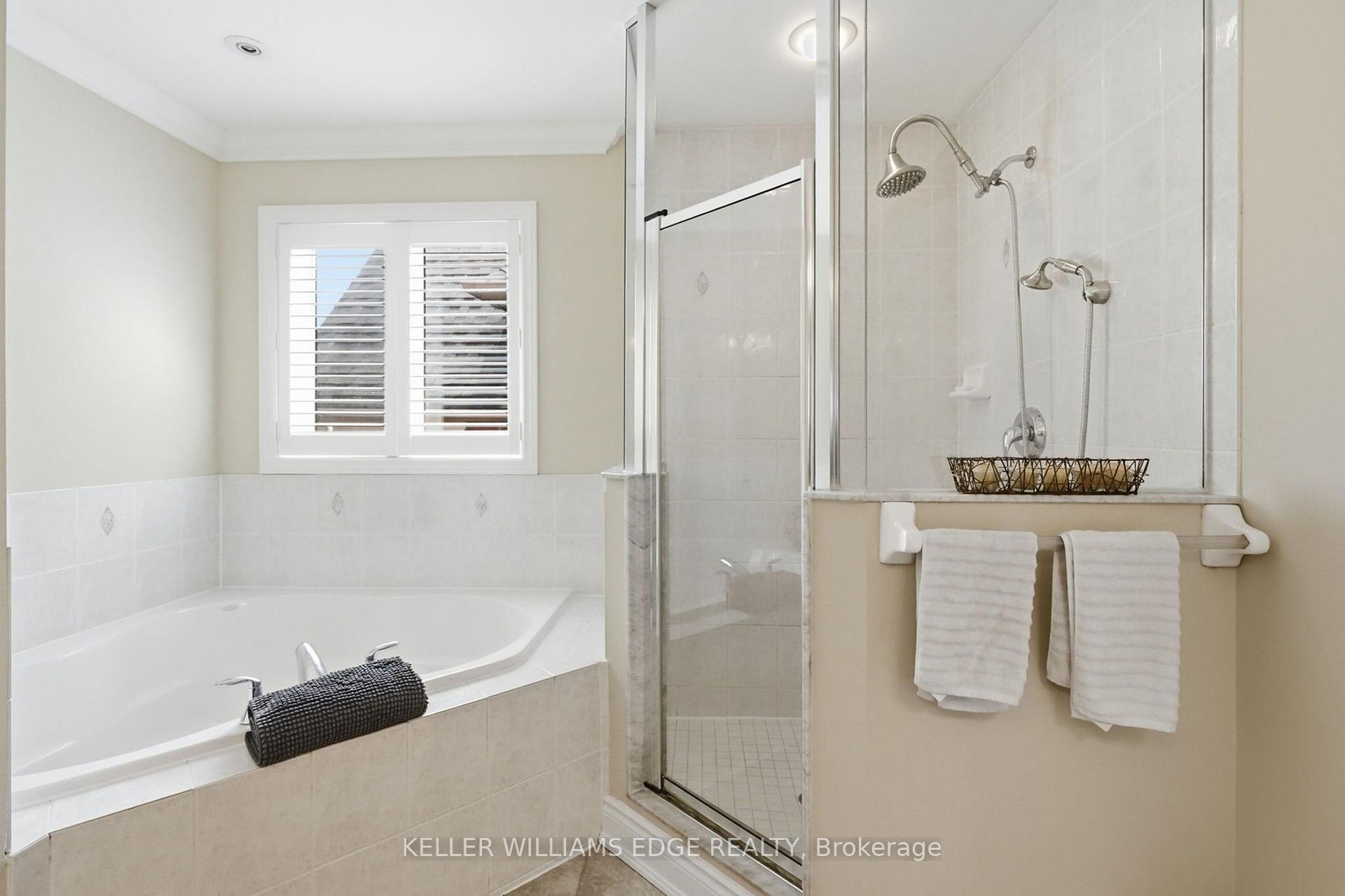 Photo 29 of 3256 Raspberry Bush Trail, Oakville, Bronte — HOMEH