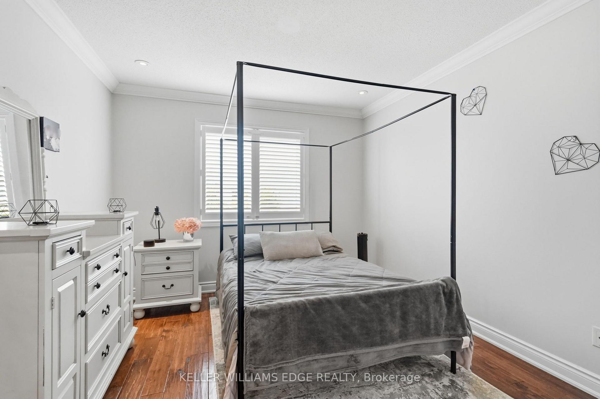 Photo 30 of 3256 Raspberry Bush Trail, Oakville, Bronte — HOMEH