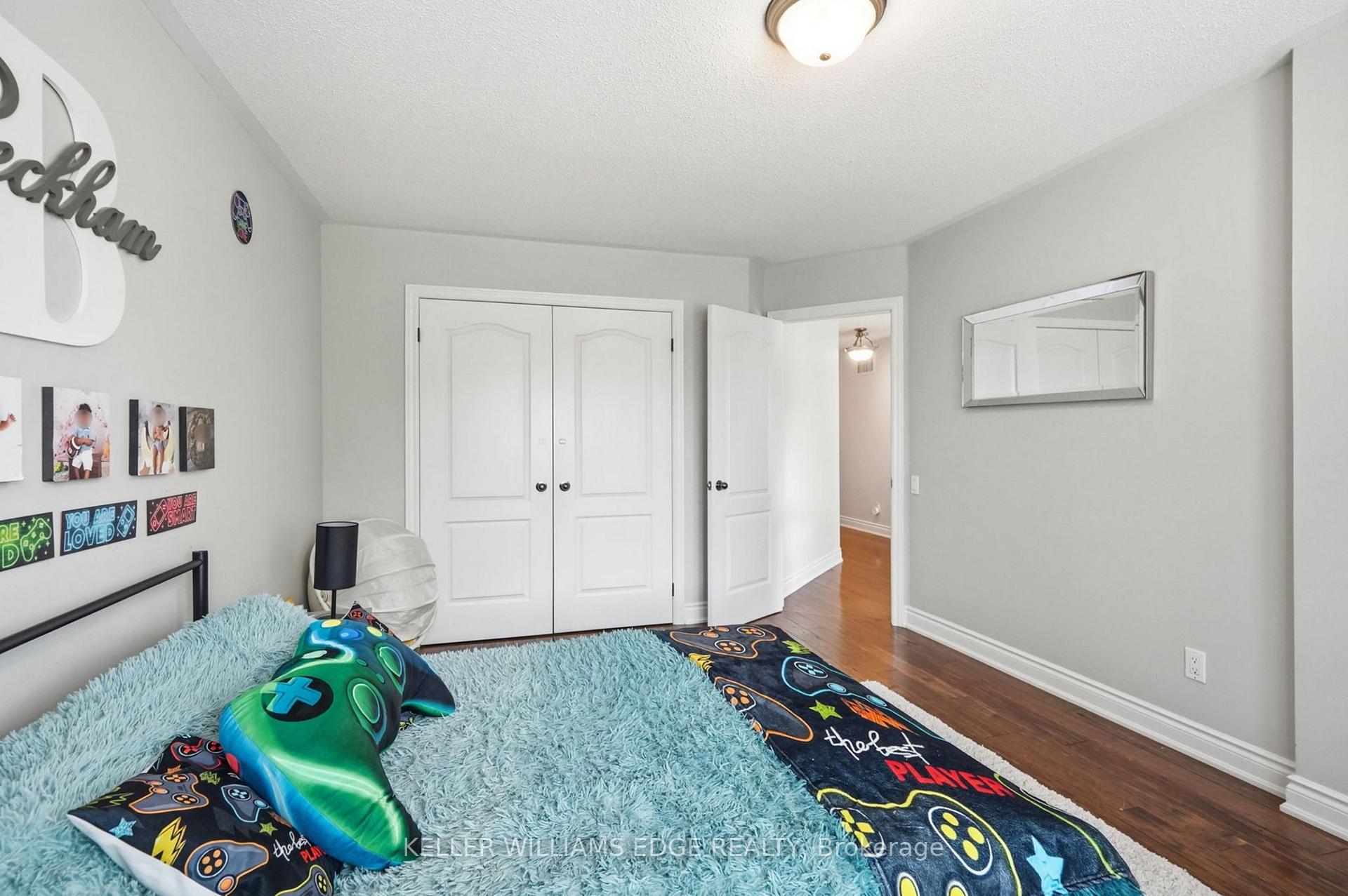 Photo 36 of 3256 Raspberry Bush Trail, Oakville, Bronte — HOMEH