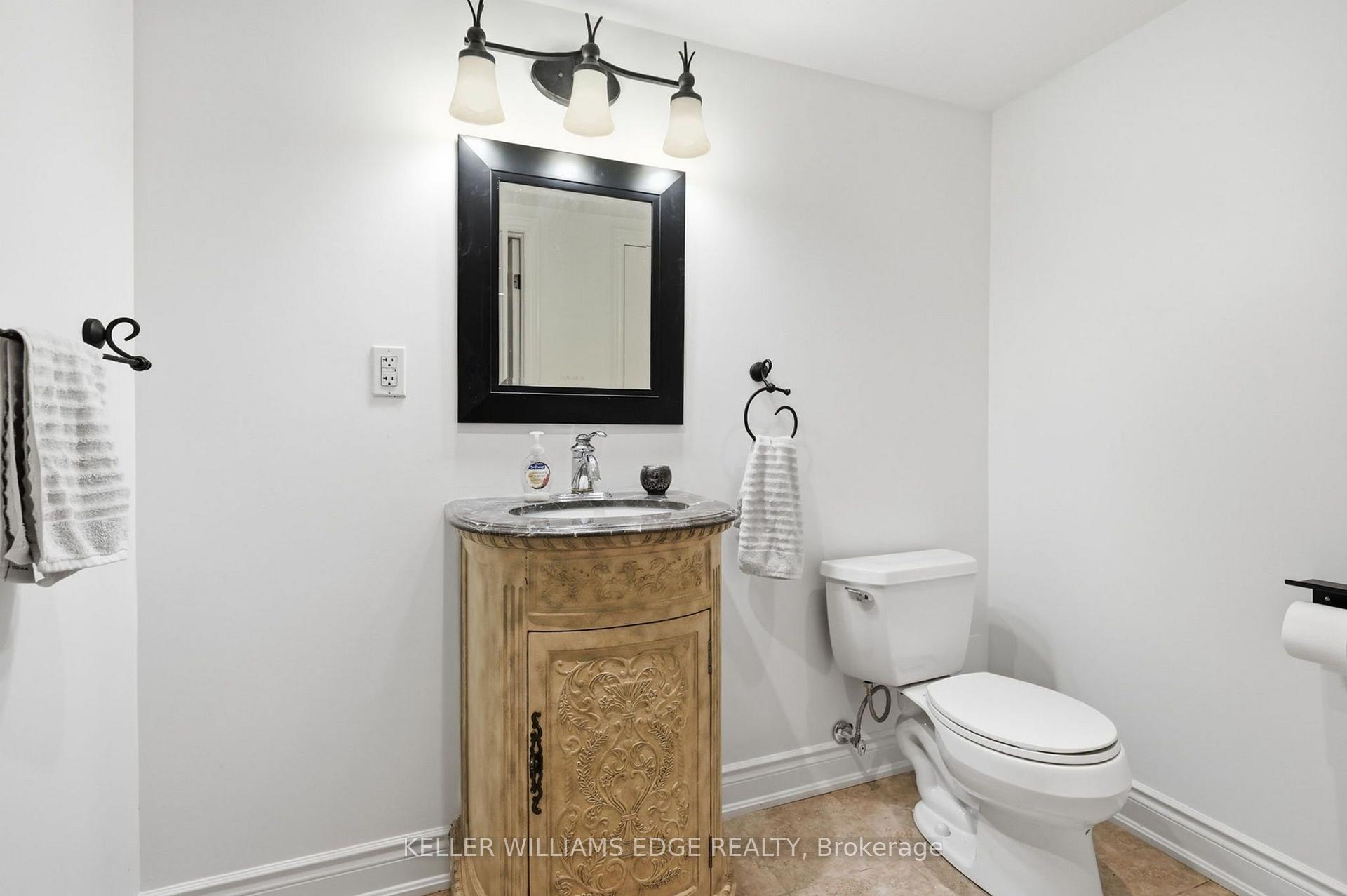 Photo 45 of 3256 Raspberry Bush Trail, Oakville, Bronte — HOMEH