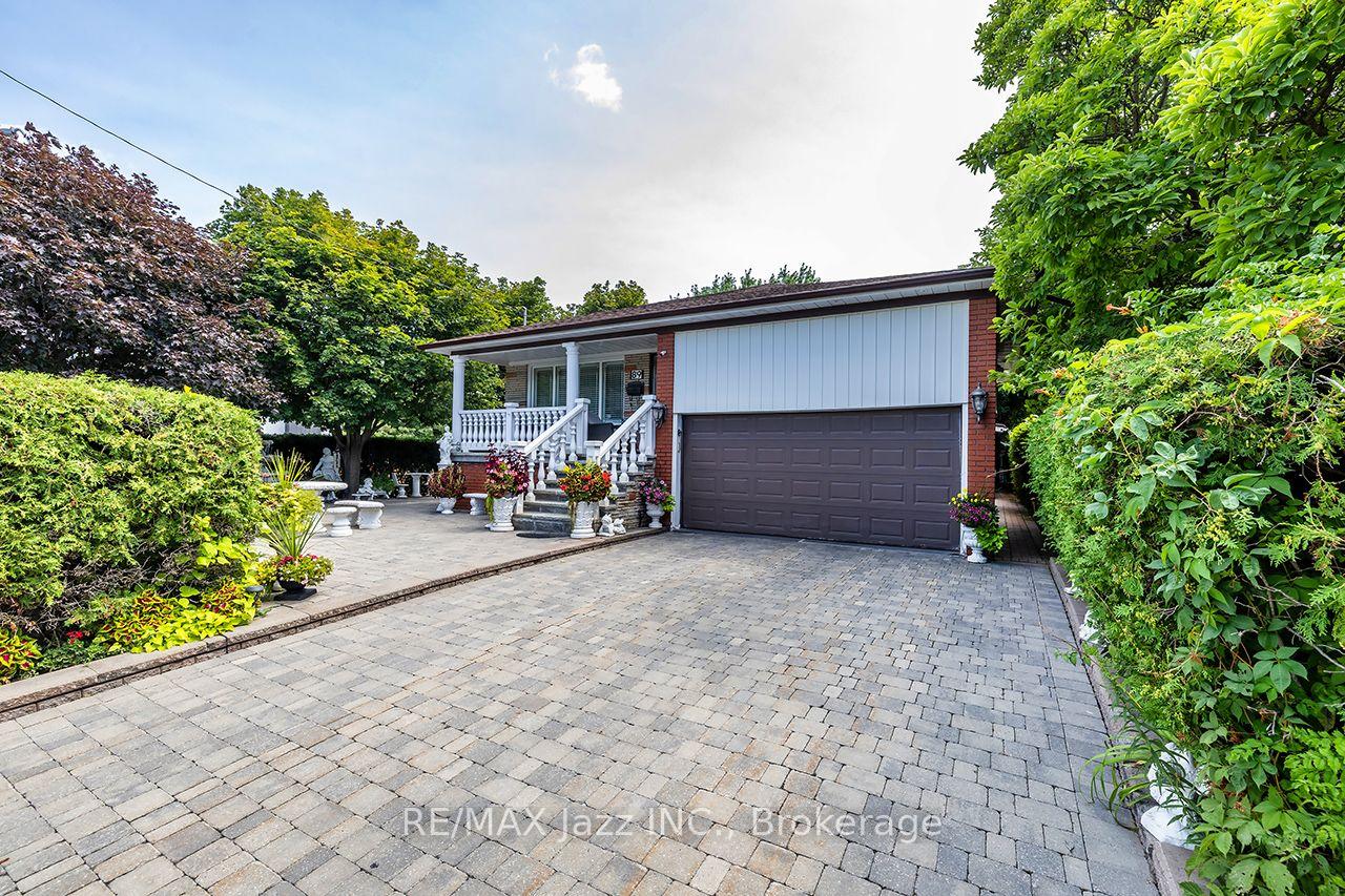 Photo 2 of 89 Crestwood Road, Vaughan, Crestwood-Springfarm-Yorkhill — HOMEH