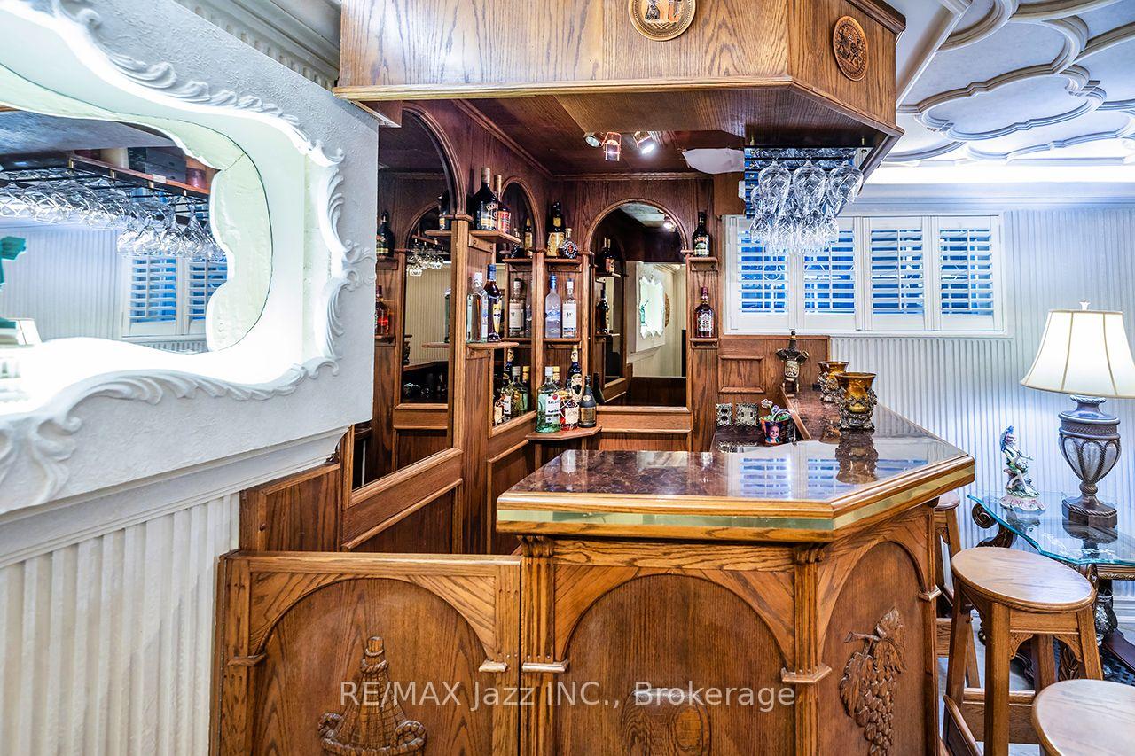 Photo 36 of 89 Crestwood Road, Vaughan, Crestwood-Springfarm-Yorkhill — HOMEH