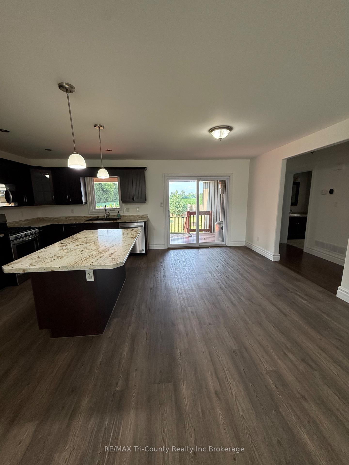 Photo 5 of 56246 Donnelly Drive, Bayham, Straffordville — HOMEH