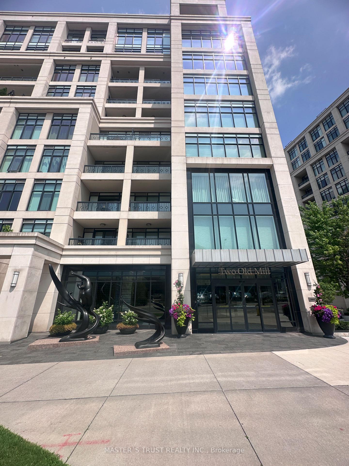 Photo 1 of Unit 726, 2 Old Mill Drive, Toronto, High Park-Swansea — HOMEH