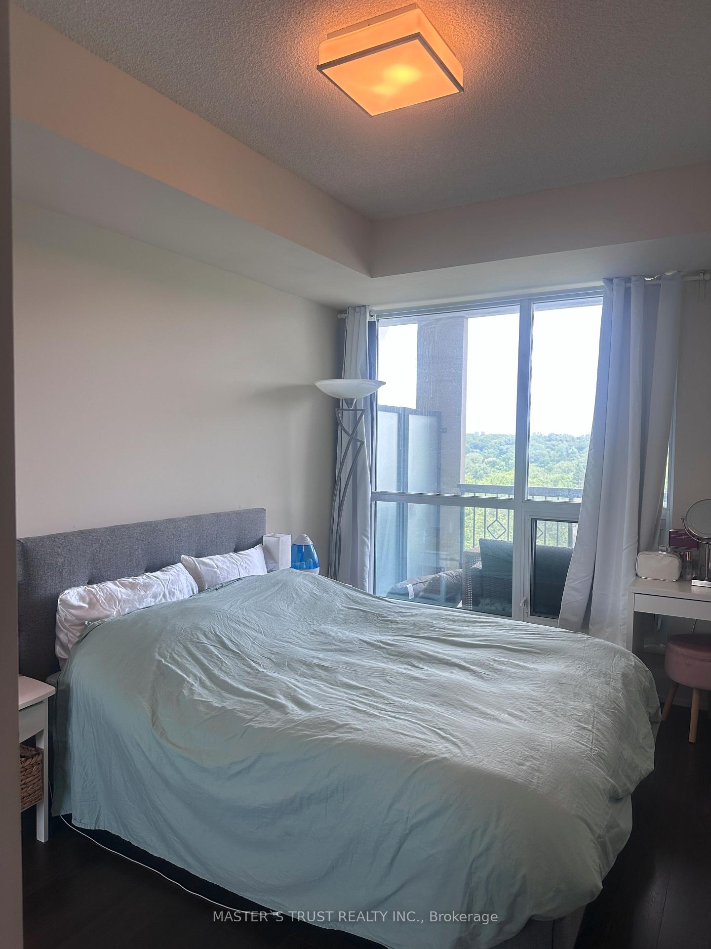 Photo 7 of Unit 726, 2 Old Mill Drive, Toronto, High Park-Swansea — HOMEH