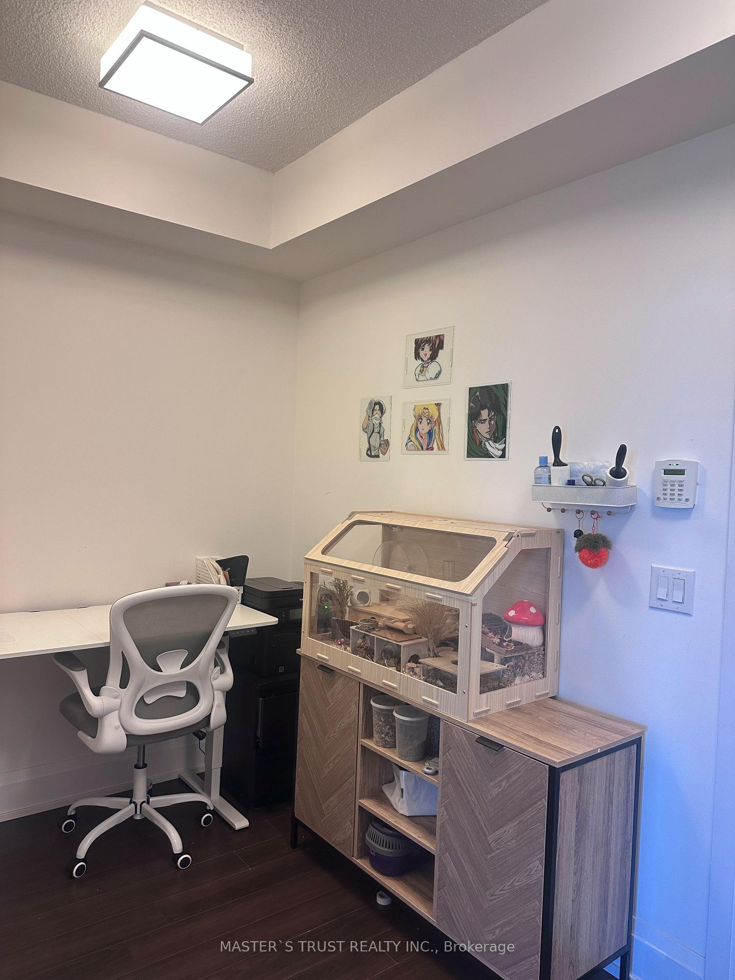 Photo 9 of Unit 726, 2 Old Mill Drive, Toronto, High Park-Swansea — HOMEH