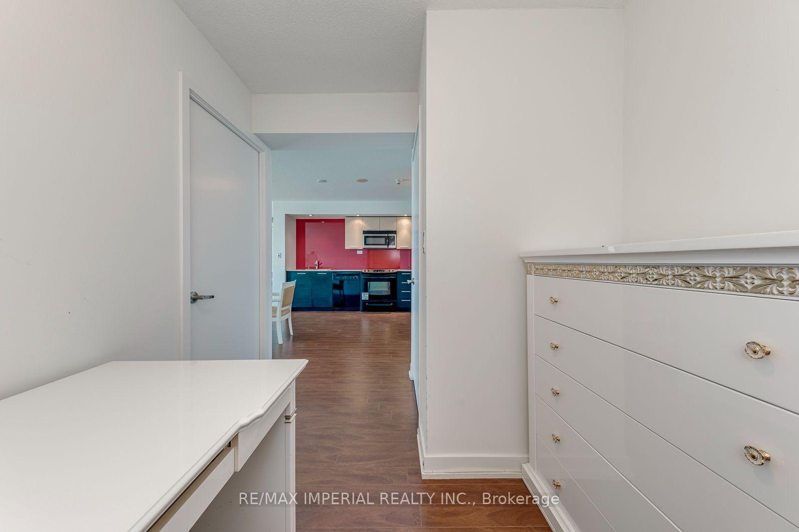 Photo 27 of 25 Capreol Court, Toronto, Waterfront Communities — HOMEH