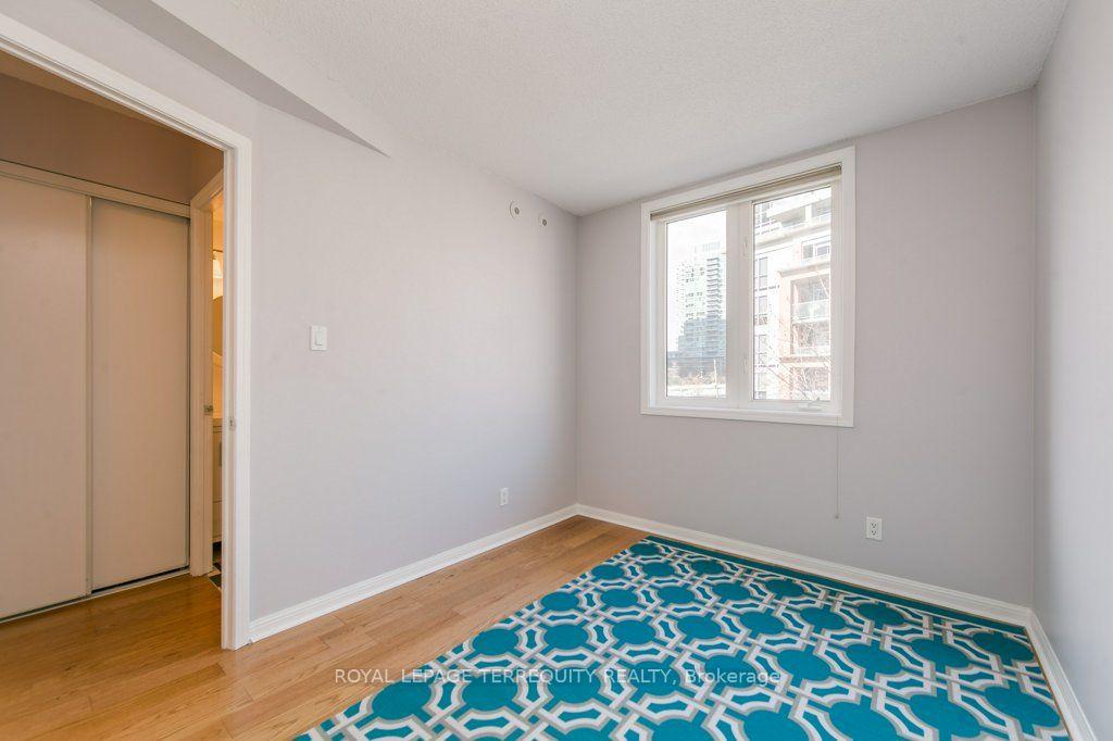 Photo 14 of Unit A, 11 Crawford Street, Toronto, Niagara — HOMEH