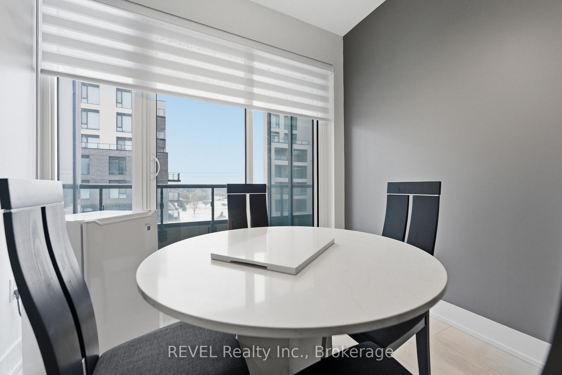 Photo 12 of Unit 405, 2450 Old Bronte Road, Oakville, Westmount — HOMEH