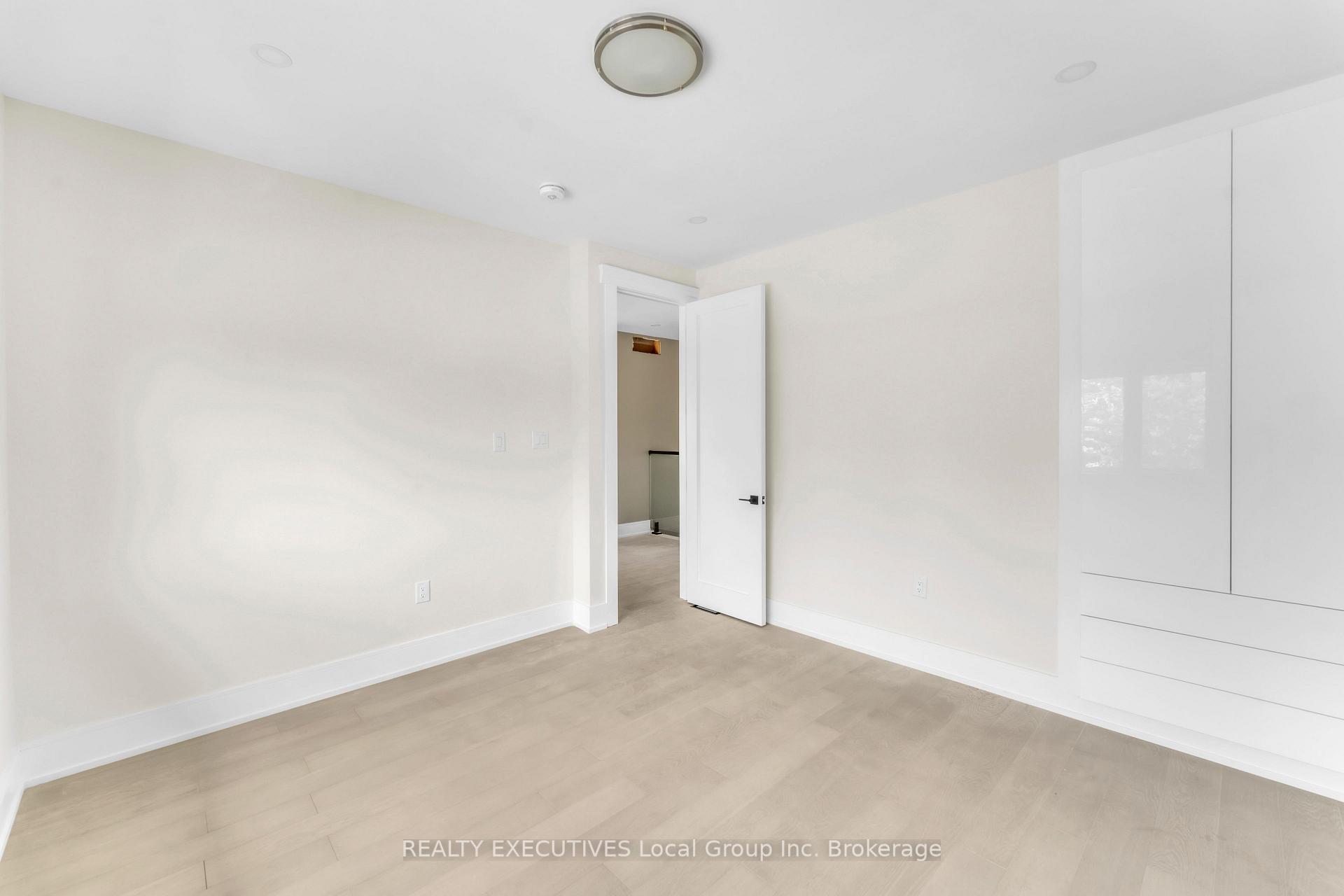 Photo 32 of 29 Shallot Crescent, North Bay, Birchaven — HOMEH