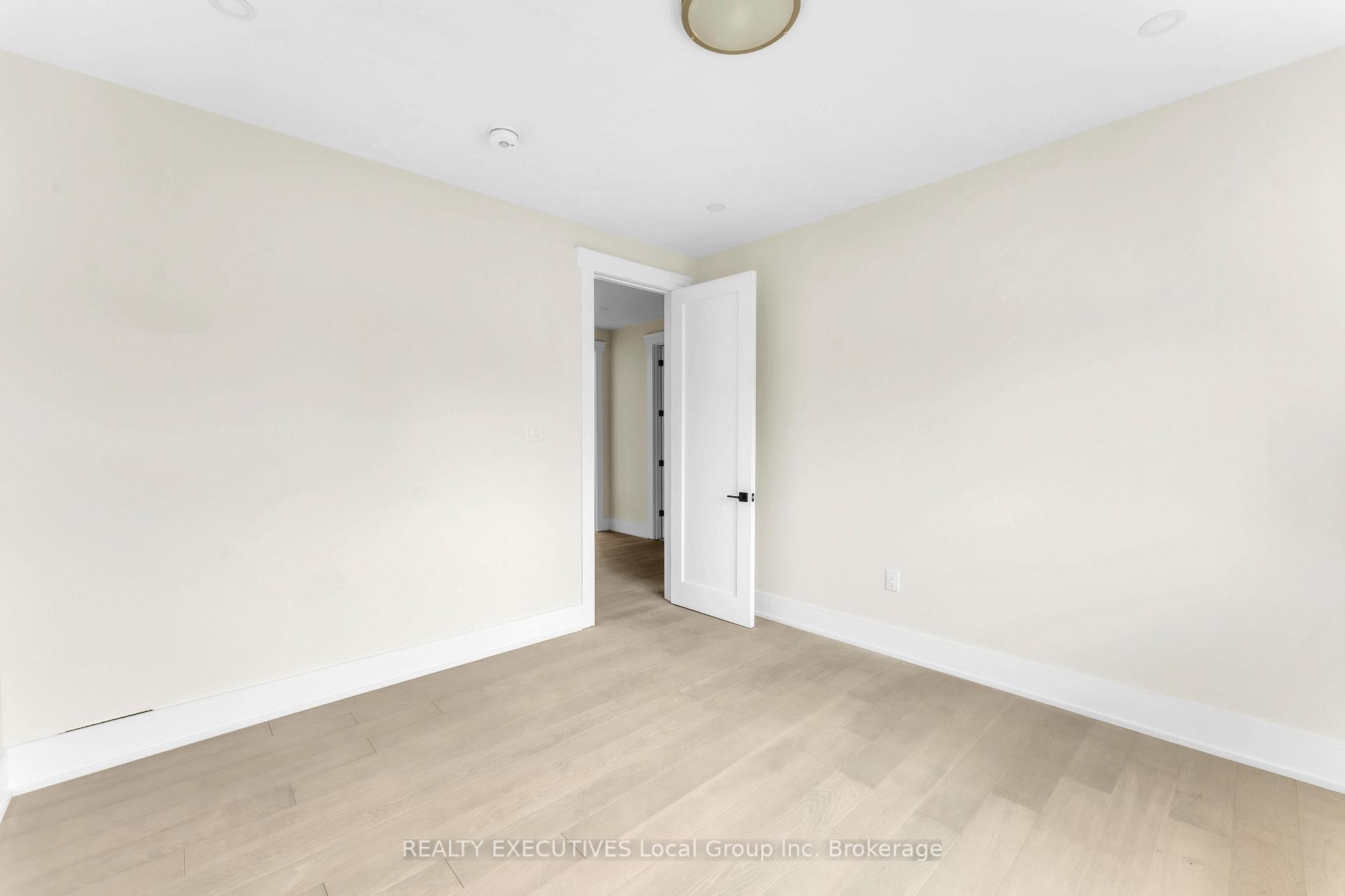 Photo 35 of 29 Shallot Crescent, North Bay, Birchaven — HOMEH
