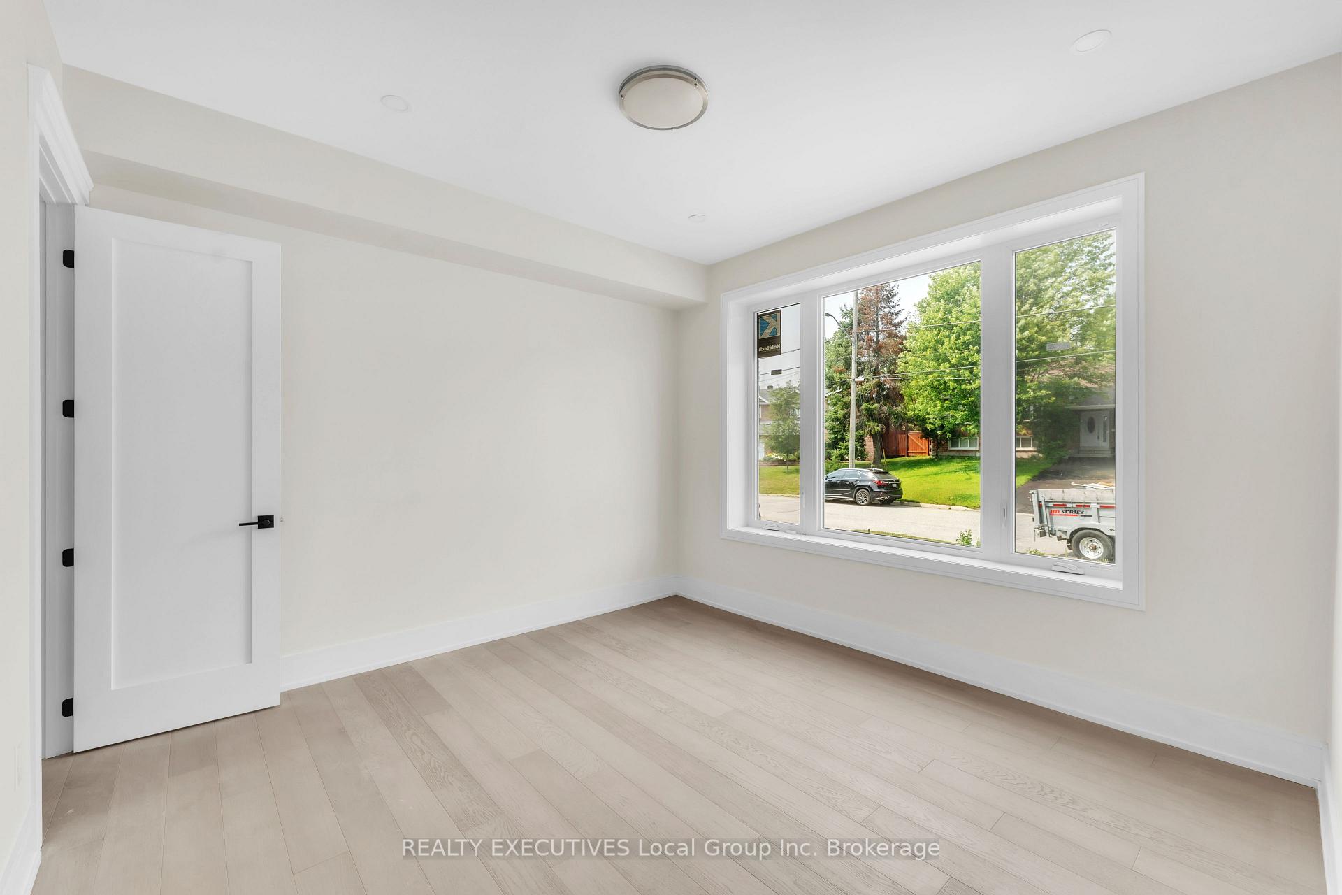 Photo 40 of 29 Shallot Crescent, North Bay, Birchaven — HOMEH