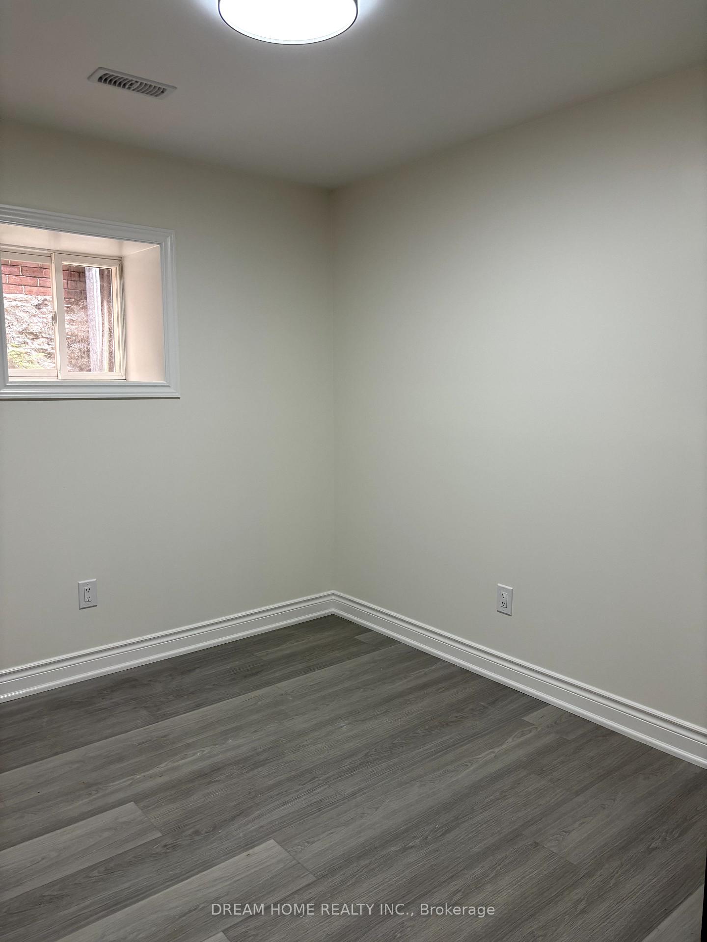 Photo 3 of Unit B03, 643 Bathurst Street, Toronto, University — HOMEH