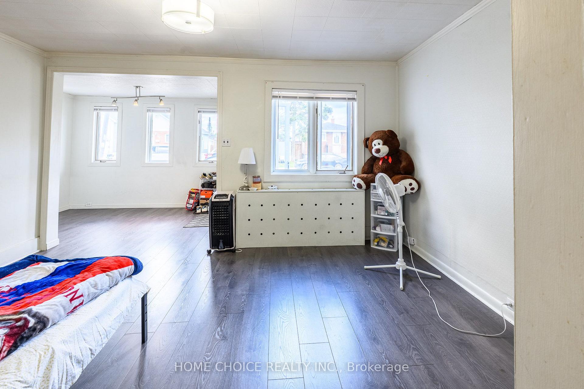Photo 6 of 305 Maple Street N, Timmins, TNE - Central — HOMEH