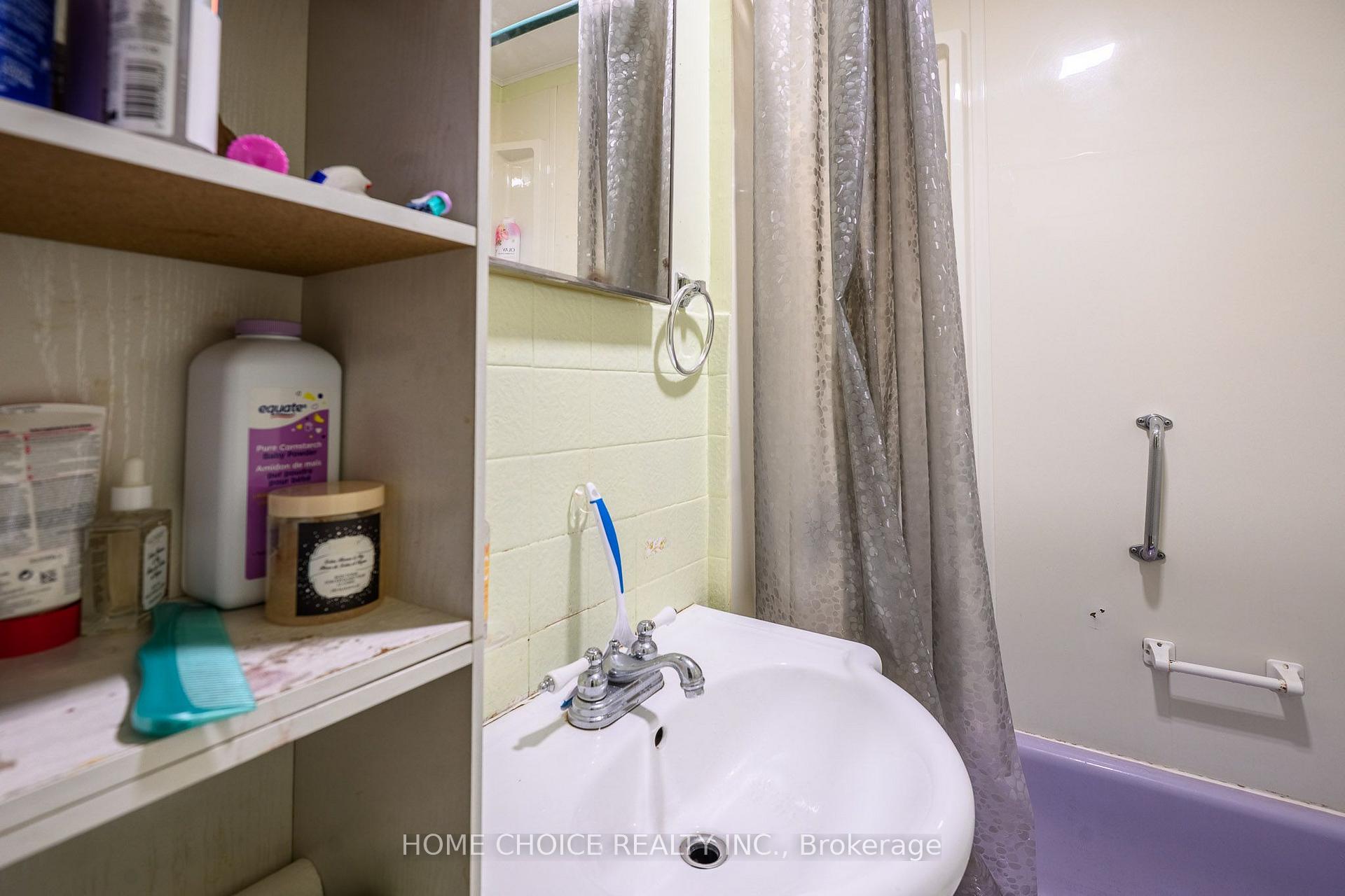 Photo 29 of 305 Maple Street N, Timmins, TNE - Central — HOMEH