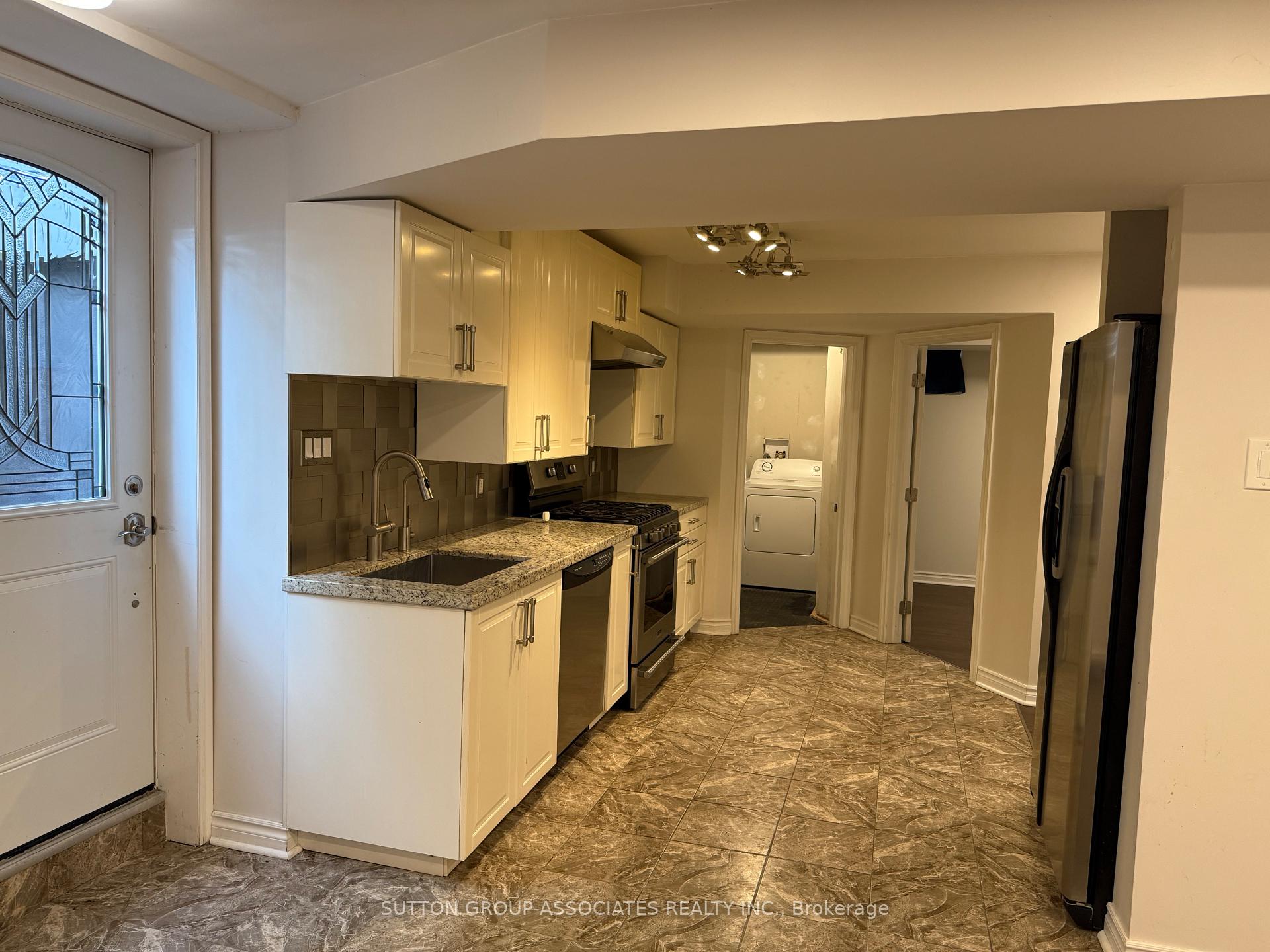 Photo 5 of Unit Basement, 113 Dali Crescent, Scarborough, Rouge — HOMEH