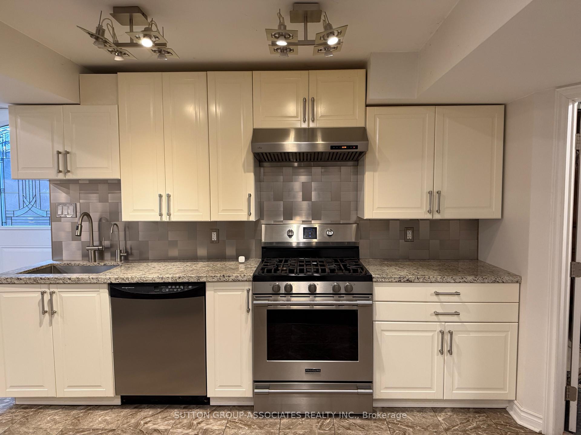 Photo 7 of Unit Basement, 113 Dali Crescent, Scarborough, Rouge — HOMEH