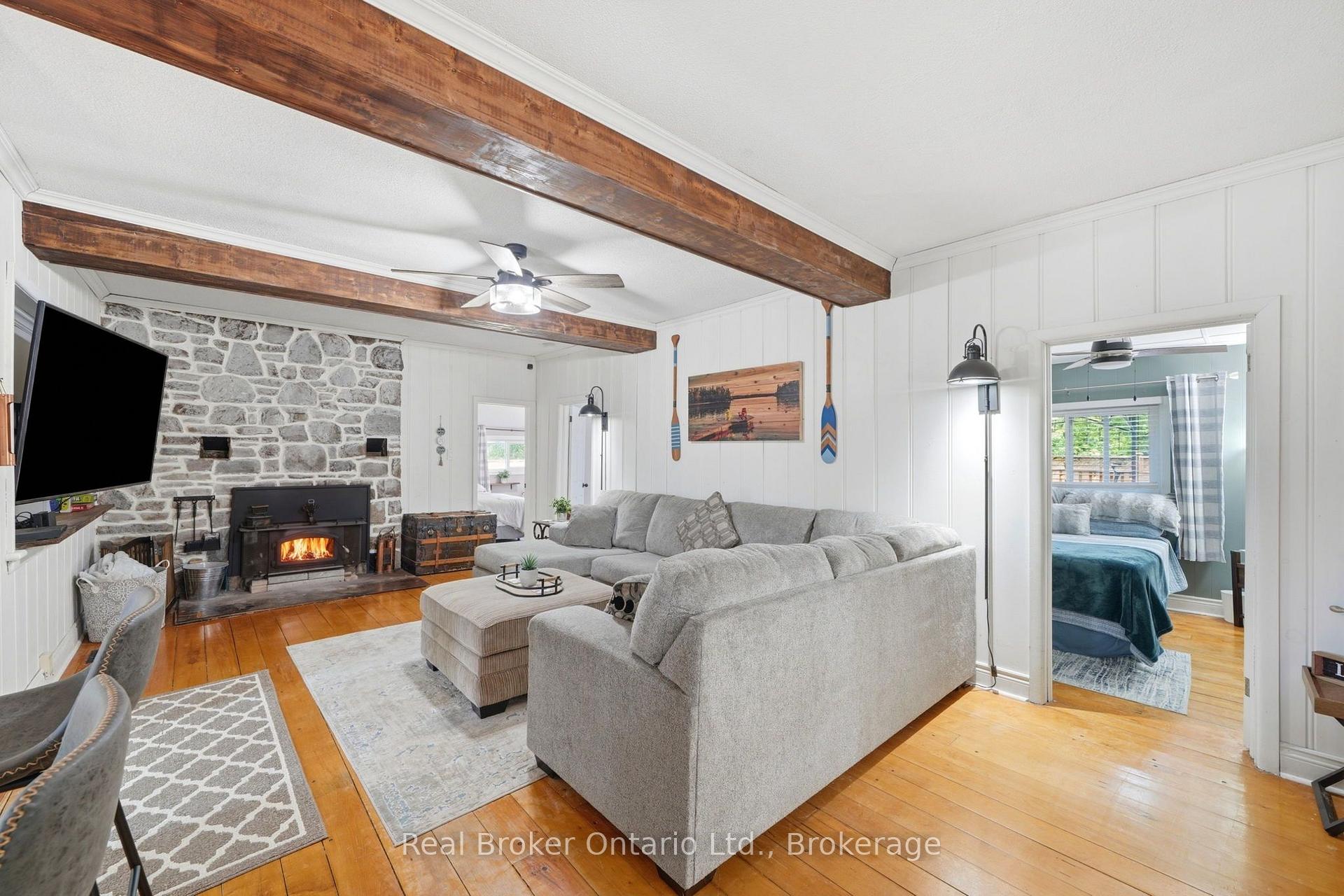 Photo 11 of 1 Janice Drive, Kawartha Lakes, Fenelon — HOMEH