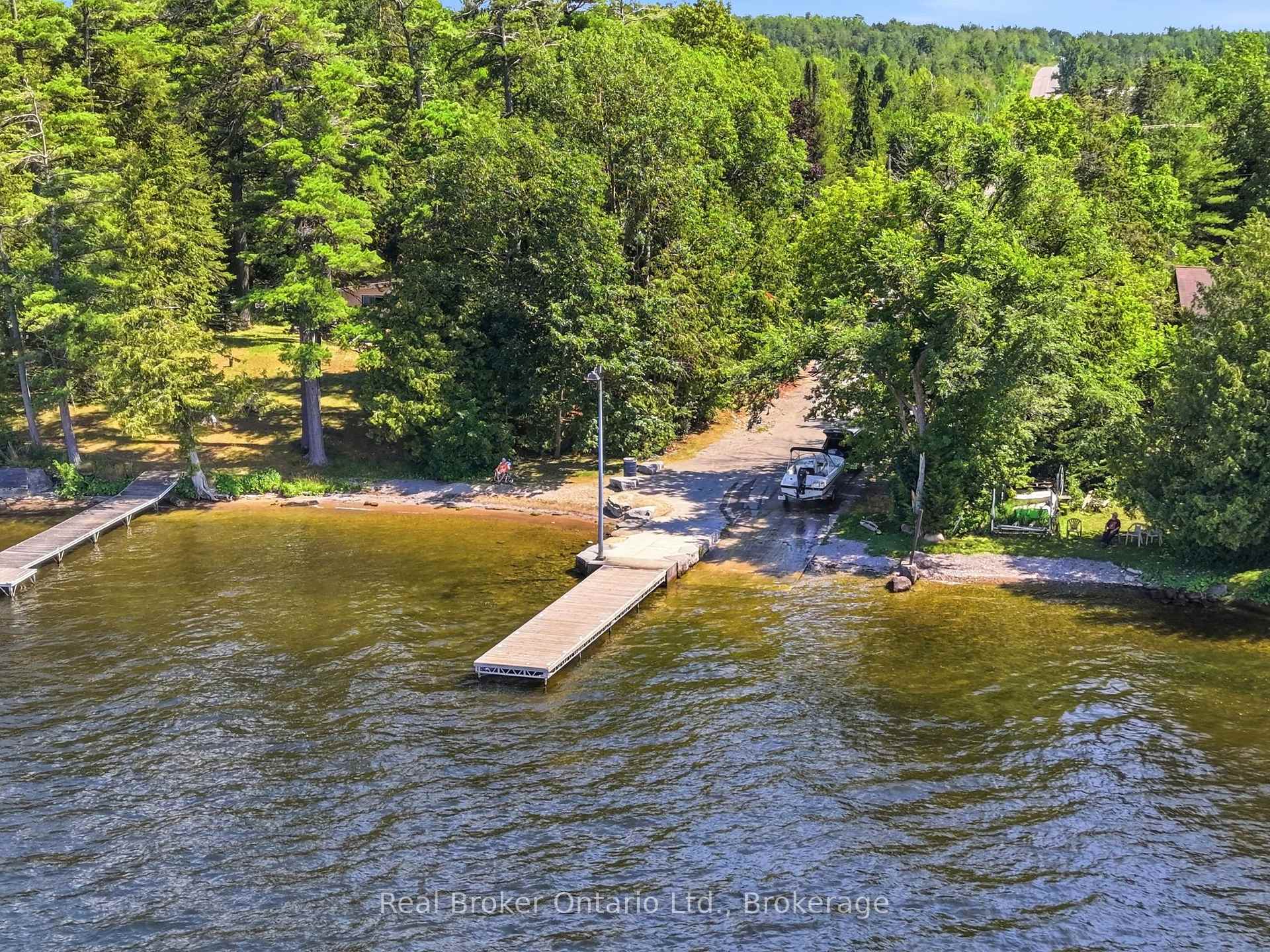Photo 44 of 1 Janice Drive, Kawartha Lakes, Fenelon — HOMEH