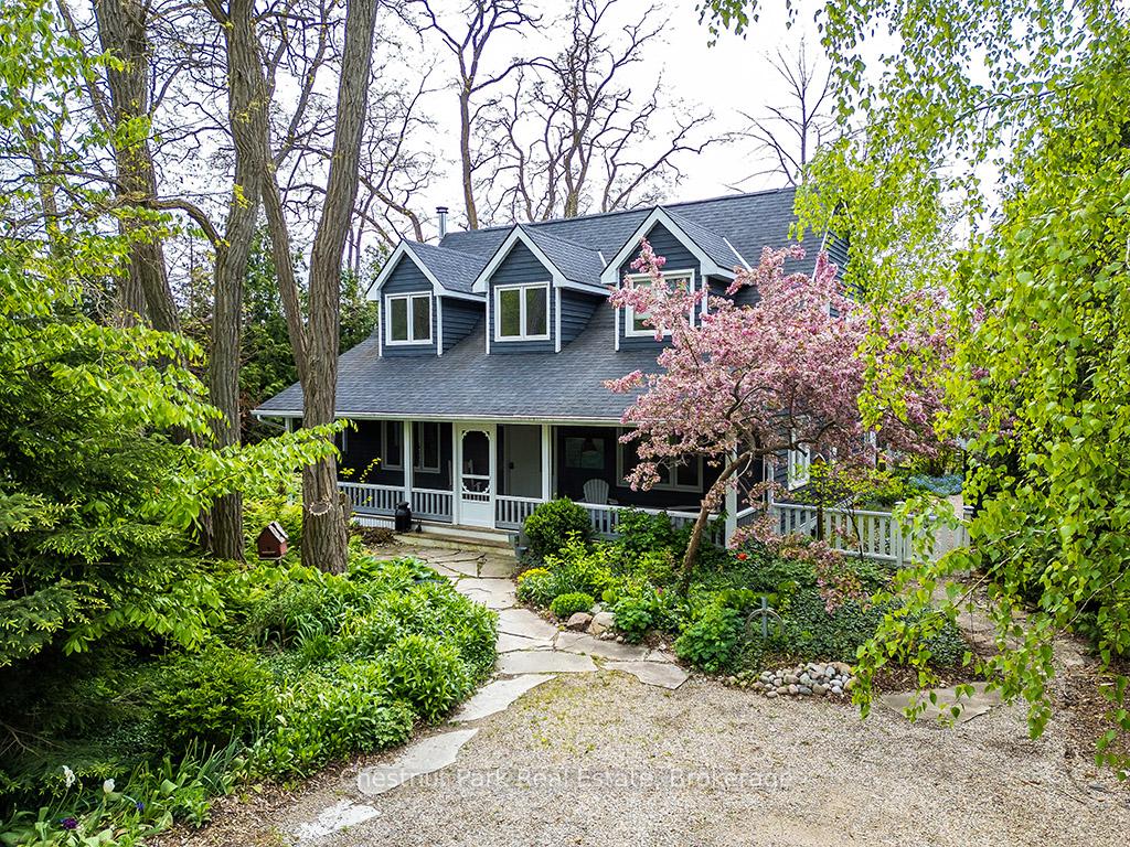 Photo 3 of 114 Clark Street, Blue Mountains — HOMEH
