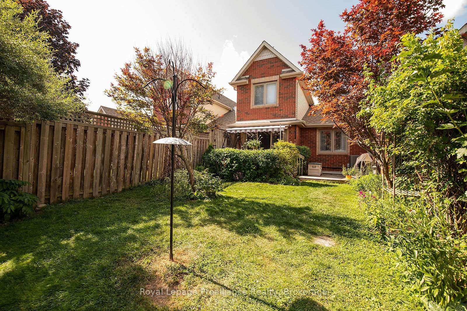 Photo 10 of 31 Hawthorn Street, Belleville, Belleville Ward — HOMEH