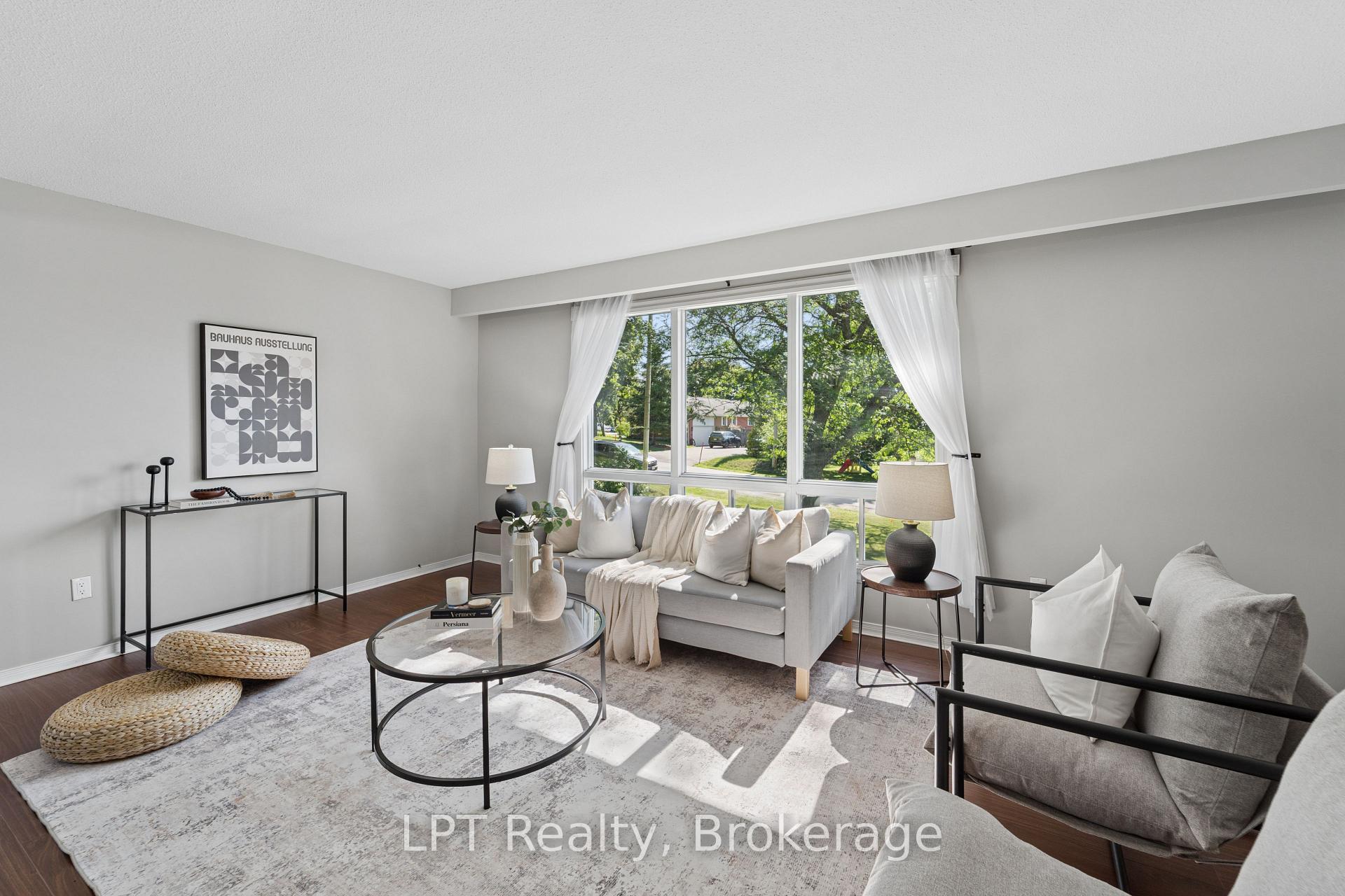 Photo 13 of 34 Oxtoby Lane, Uxbridge, Rural Uxbridge — HOMEH
