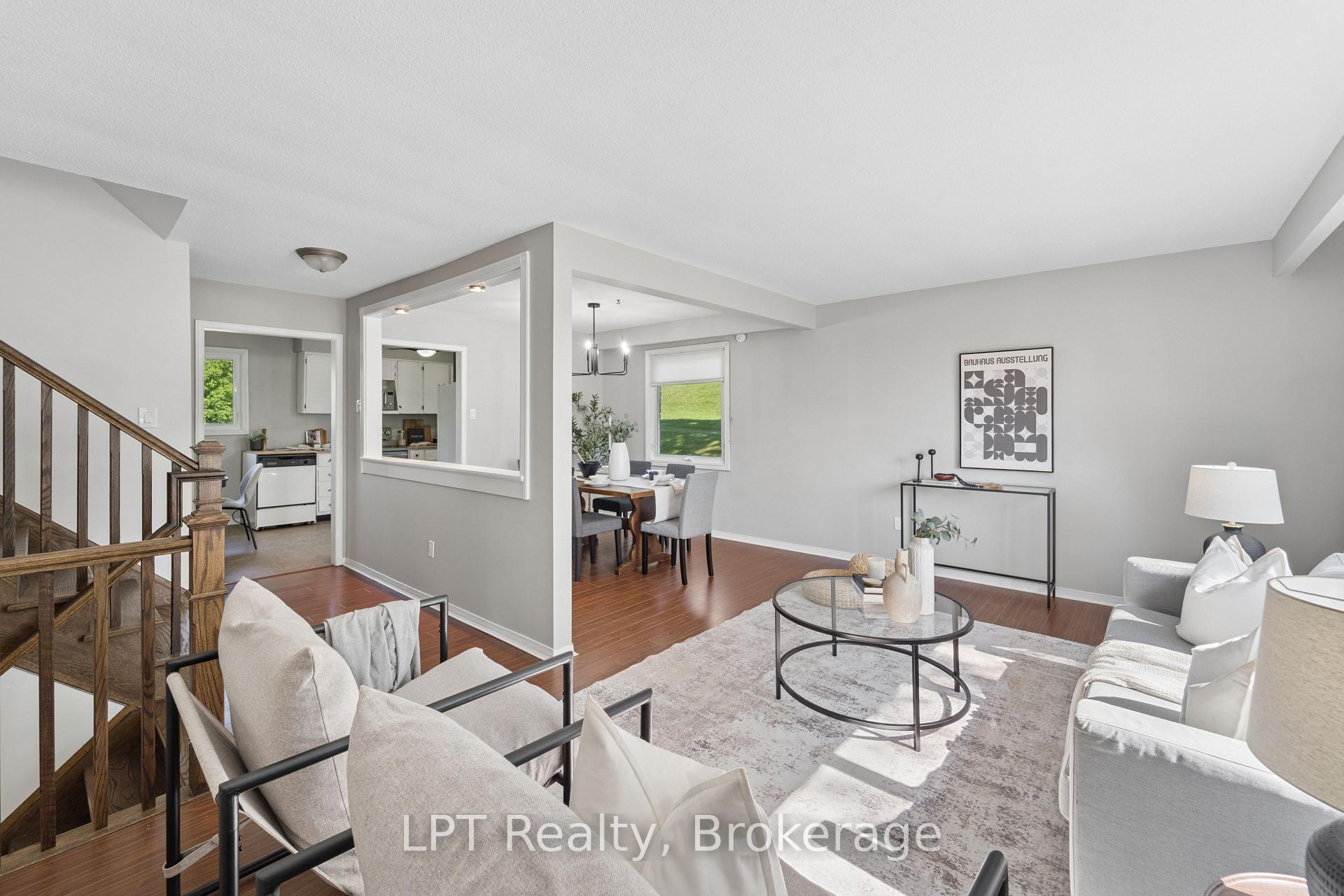 Photo 14 of 34 Oxtoby Lane, Uxbridge, Rural Uxbridge — HOMEH
