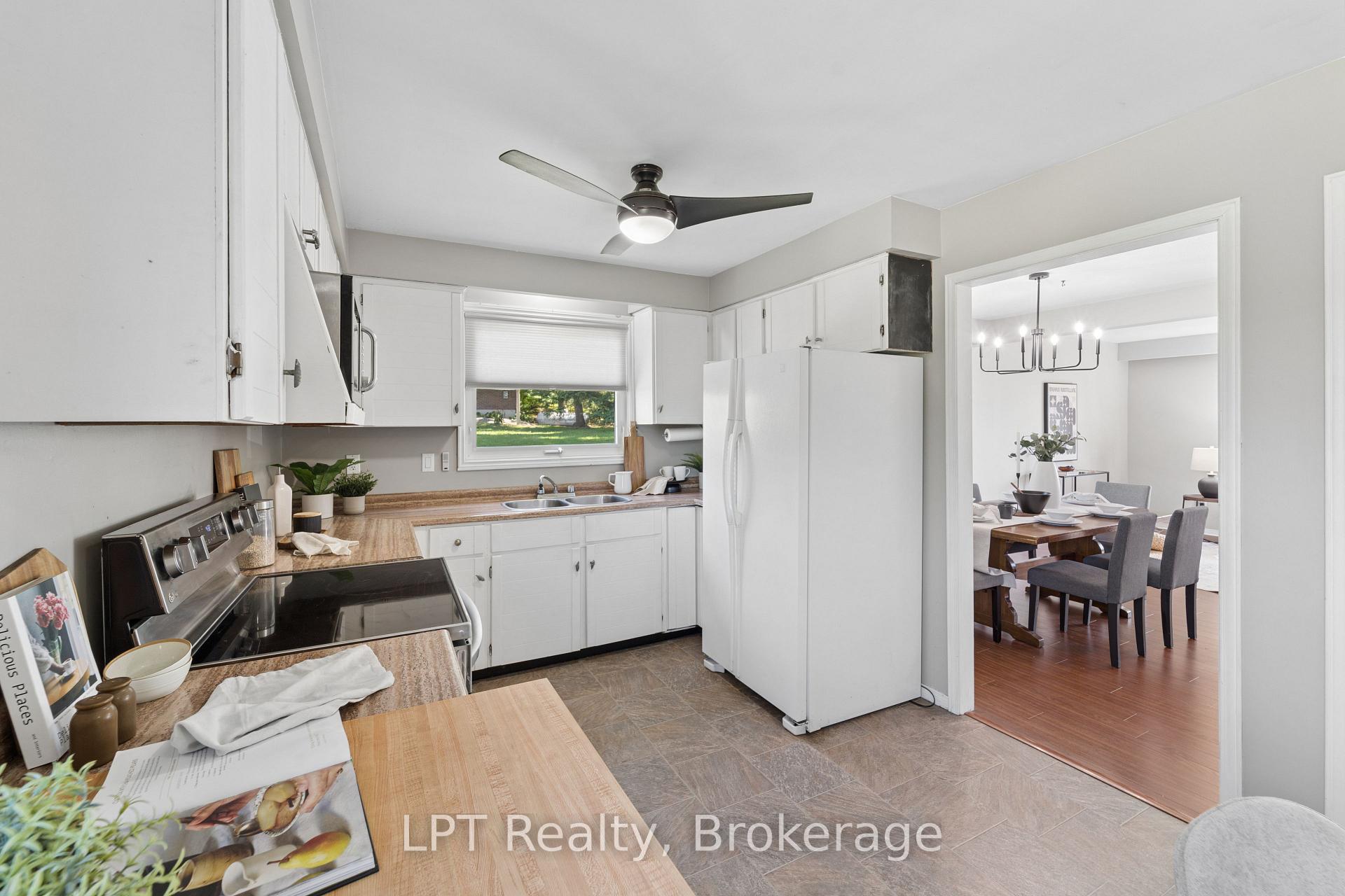 Photo 18 of 34 Oxtoby Lane, Uxbridge, Rural Uxbridge — HOMEH