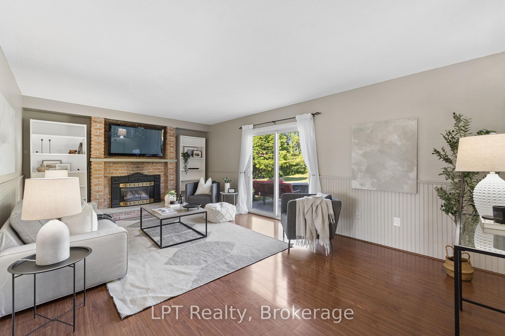 Photo 23 of 34 Oxtoby Lane, Uxbridge, Rural Uxbridge — HOMEH
