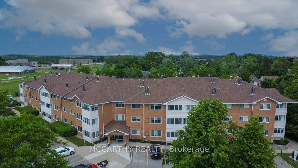 Photo 2 of Unit 300, 250 Robert Street, Shelburne — HOMEH