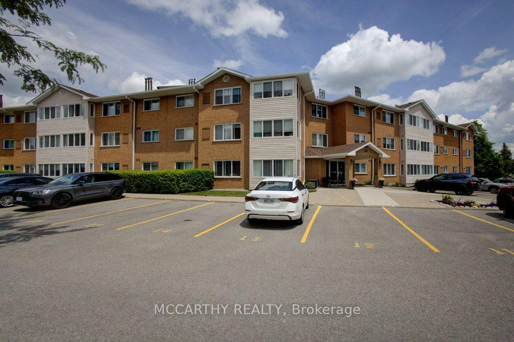 Photo 3 of Unit 300, 250 Robert Street, Shelburne — HOMEH