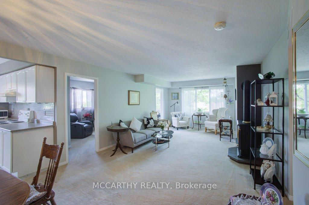 Photo 15 of Unit 300, 250 Robert Street, Shelburne — HOMEH