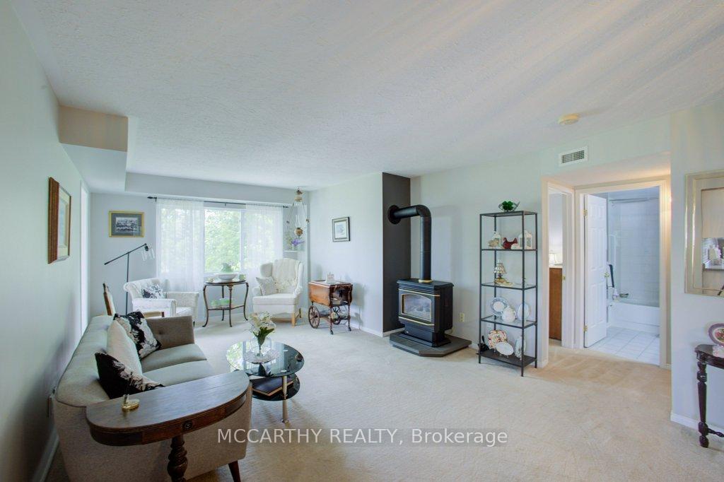 Photo 19 of Unit 300, 250 Robert Street, Shelburne — HOMEH