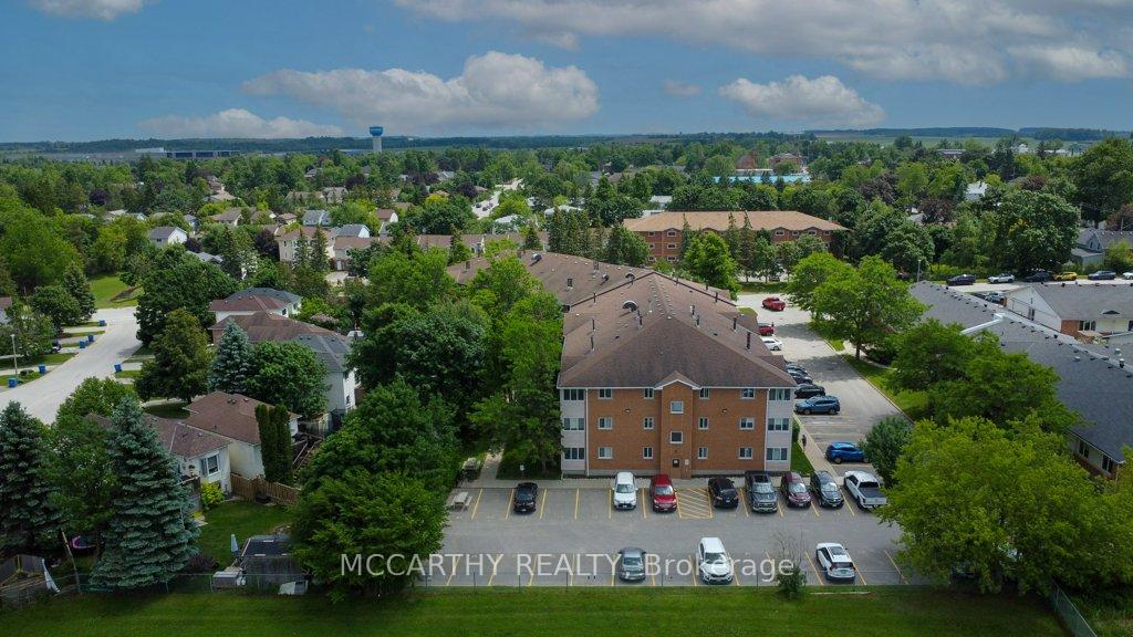 Photo 31 of Unit 300, 250 Robert Street, Shelburne — HOMEH