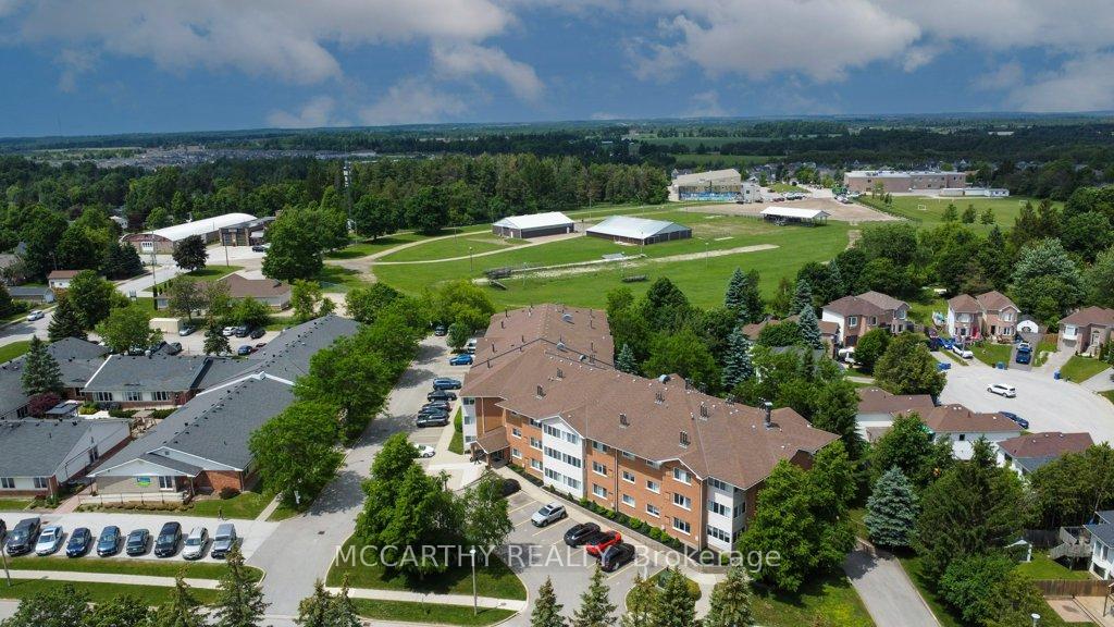 Photo 32 of Unit 300, 250 Robert Street, Shelburne — HOMEH
