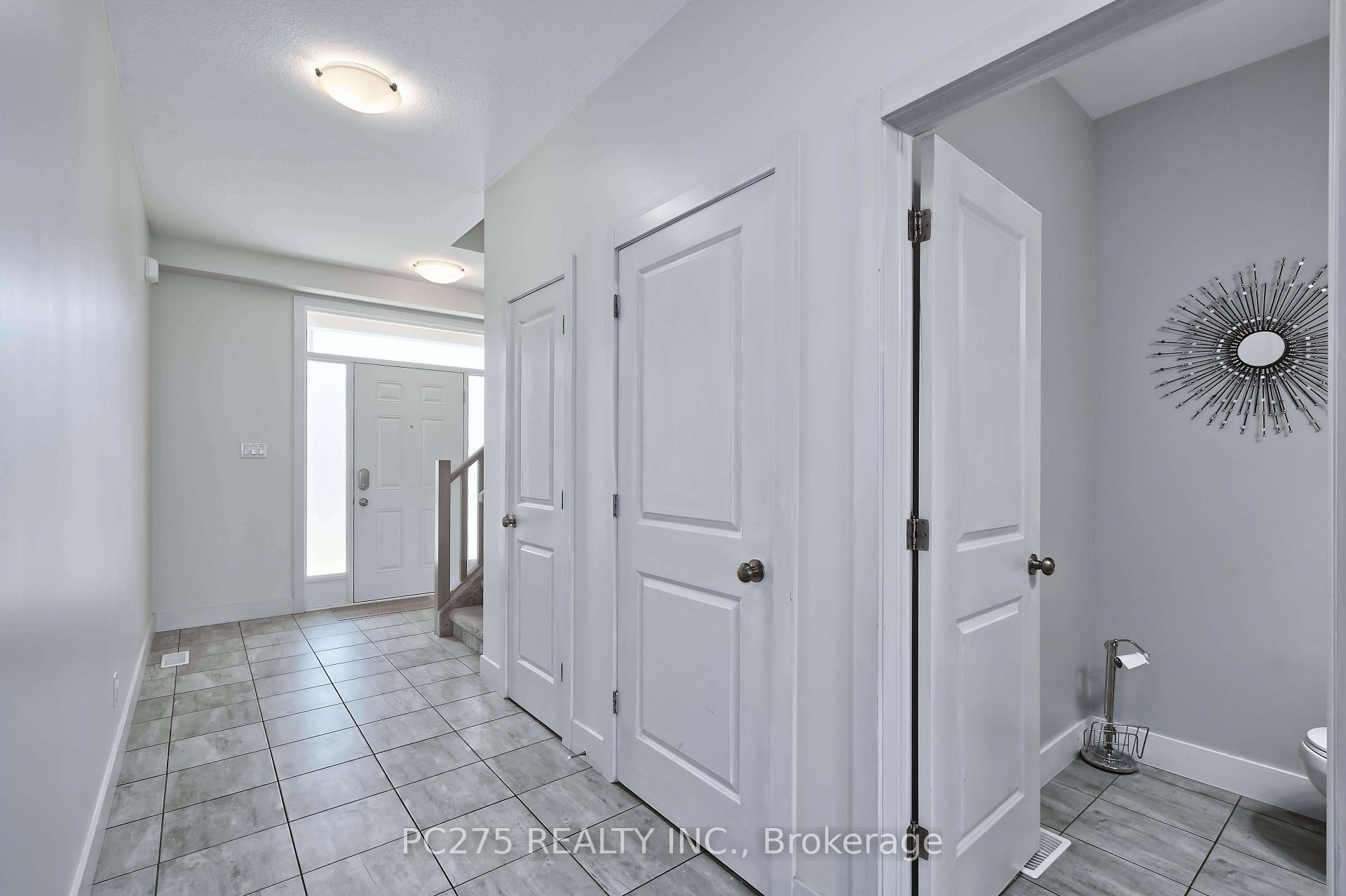 Photo 6 of 31 Ashberry Place, St. Thomas — HOMEH