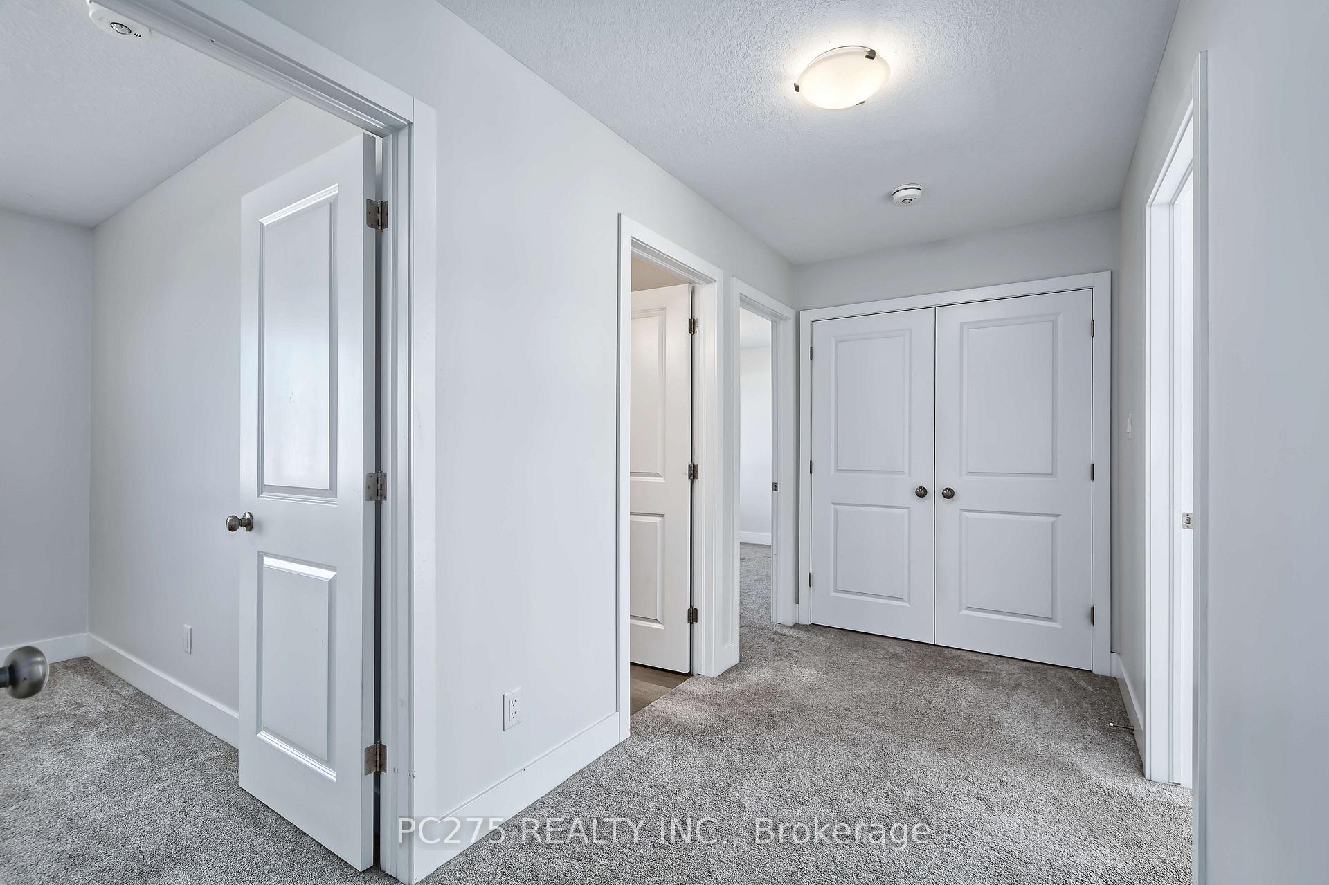Photo 17 of 31 Ashberry Place, St. Thomas — HOMEH